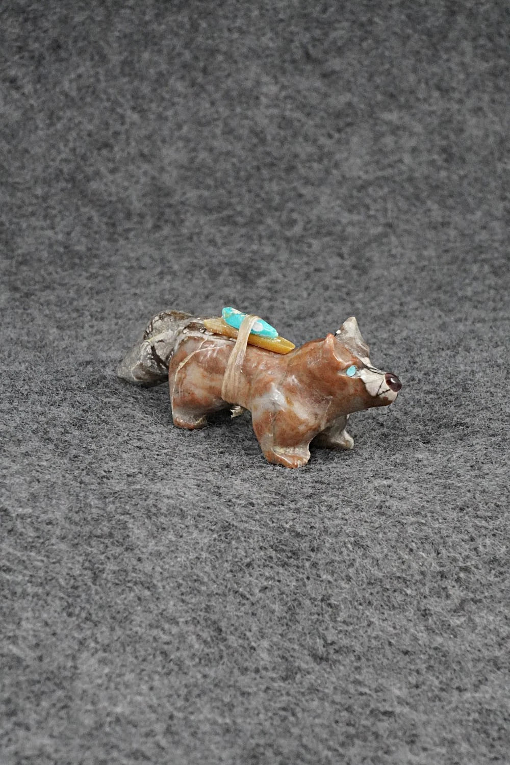 Wolf Zuni Fetish Carving - Freddie Leekya