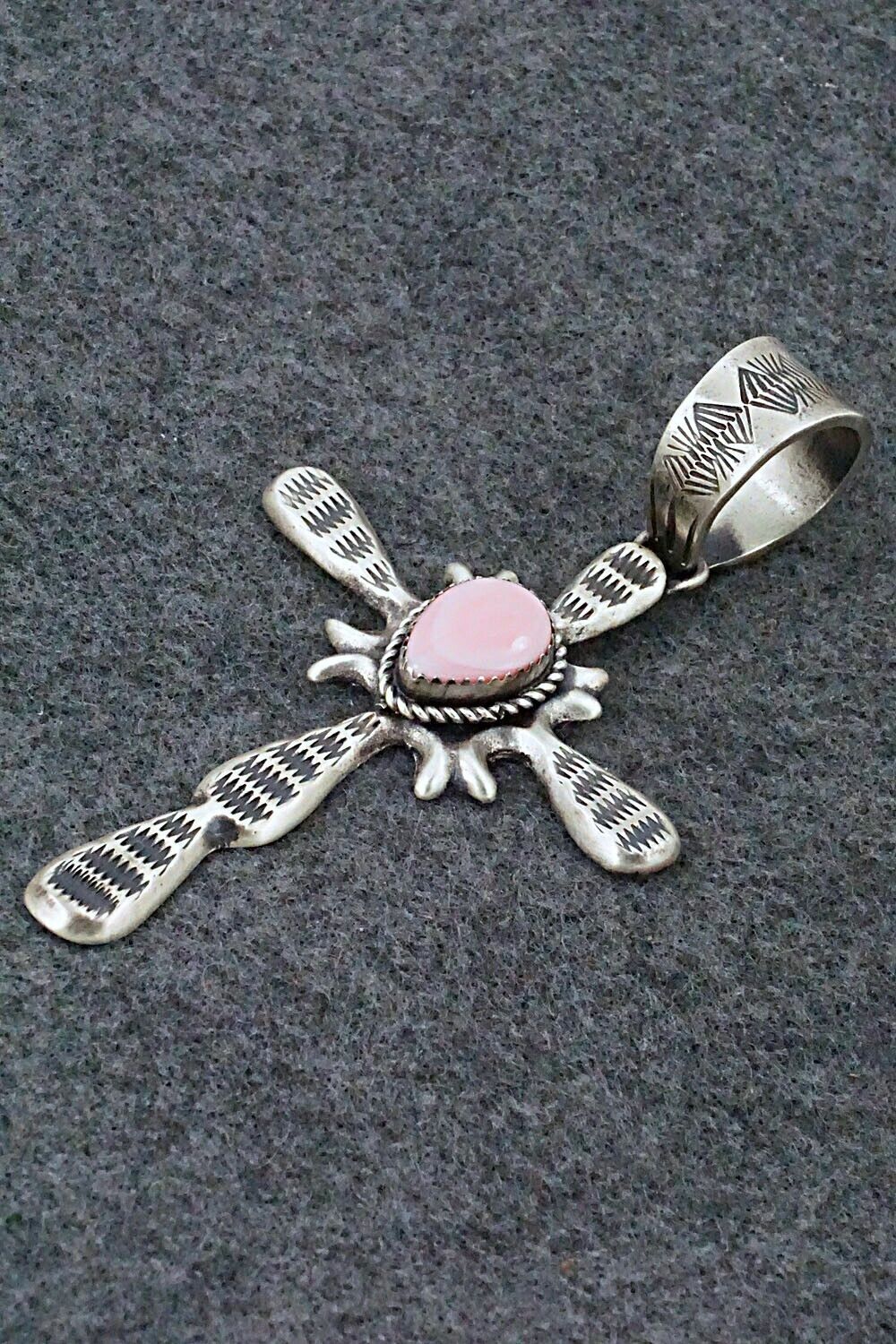 Pink Conch Shell & Sterling Silver Pendant - Richard Yazzie