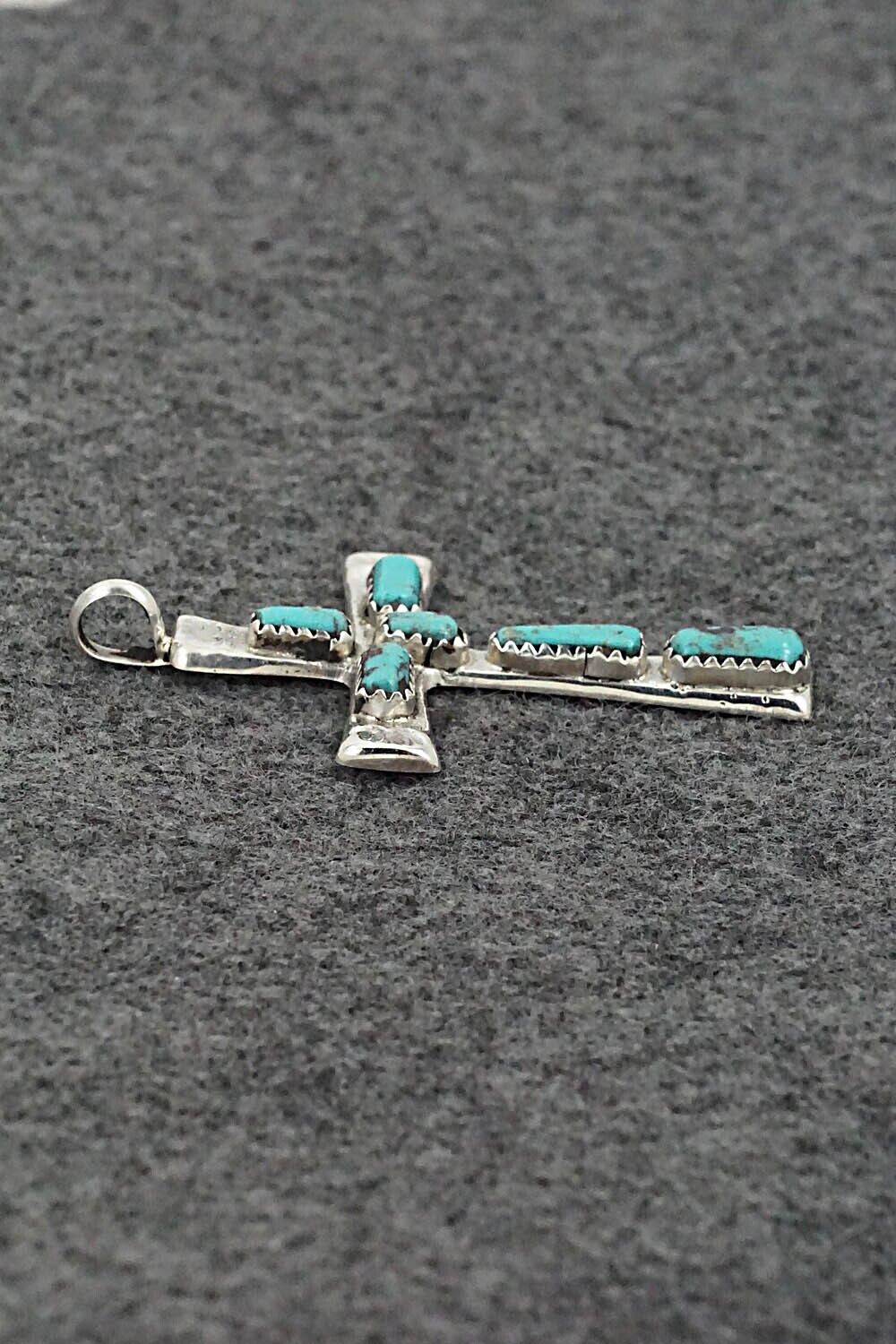 Turquoise & Sterling Silver Pendant - Marilyn Iule