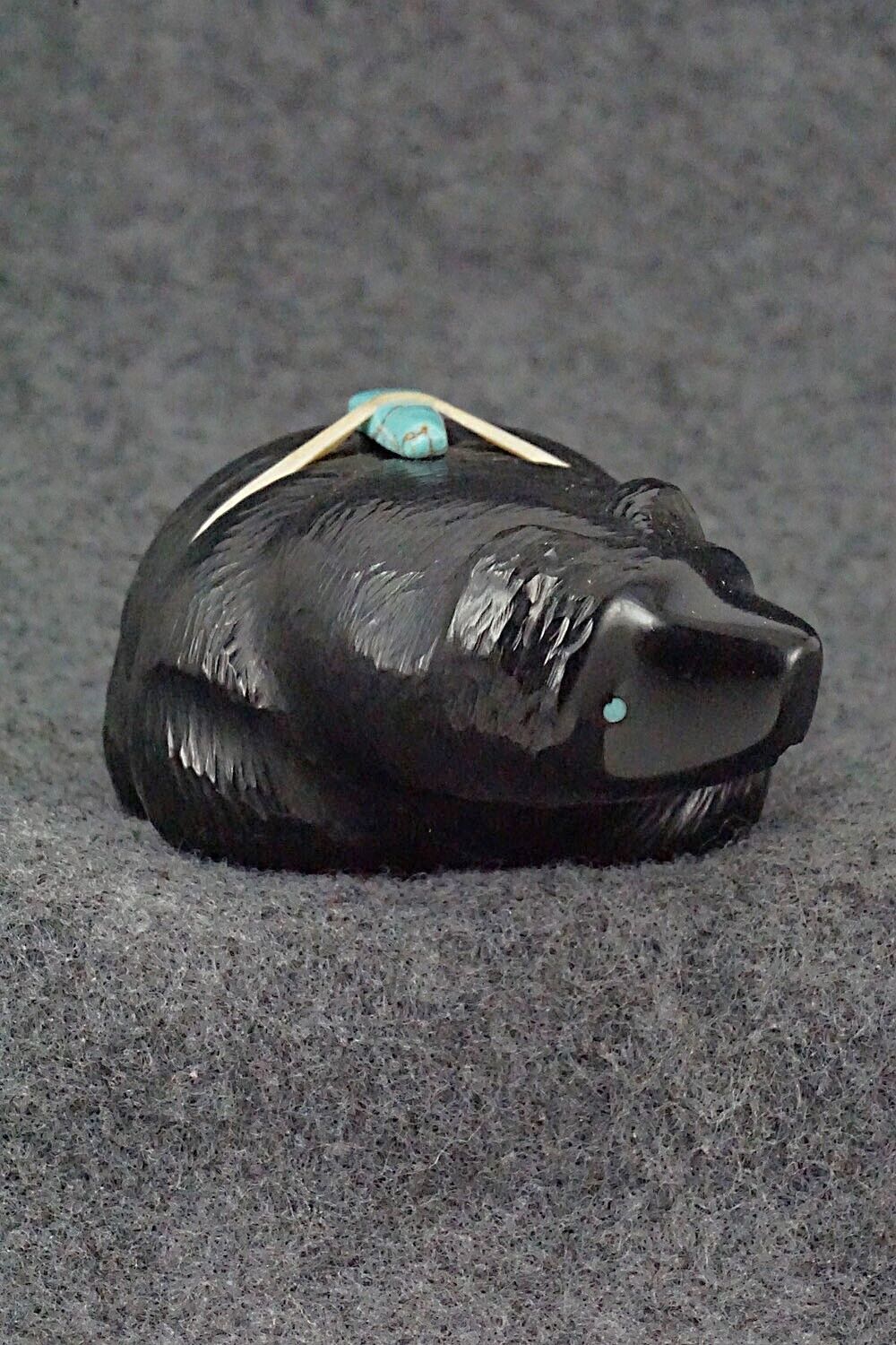 Bear Zuni Fetish Carving - Herbert Halate