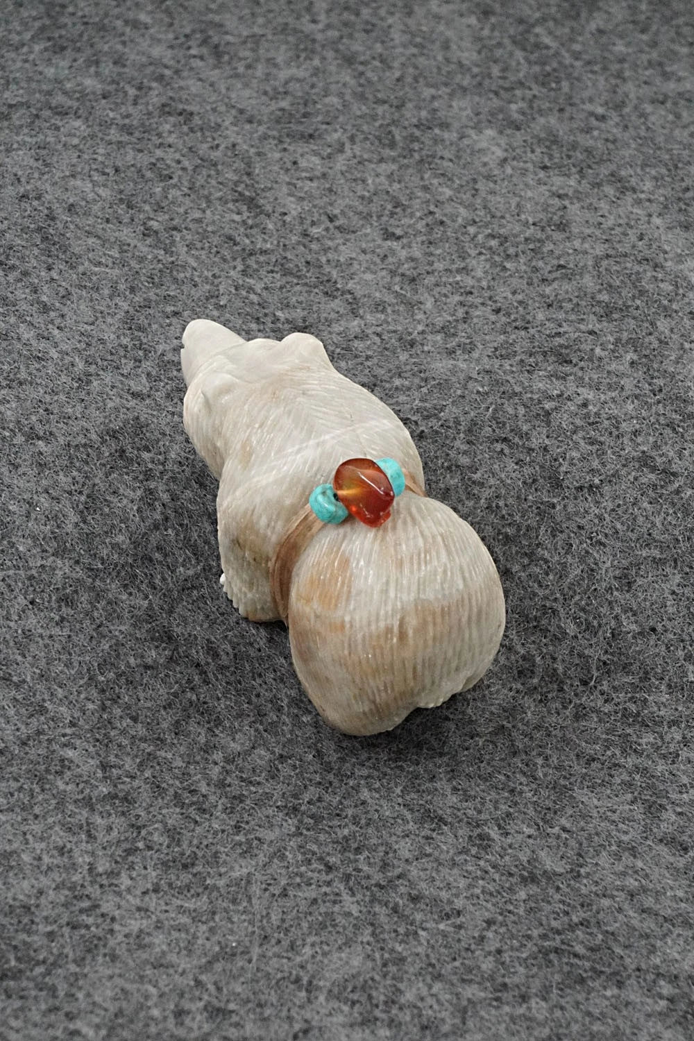 Bear Zuni Fetish Carving - Farlan & Paulette Quam