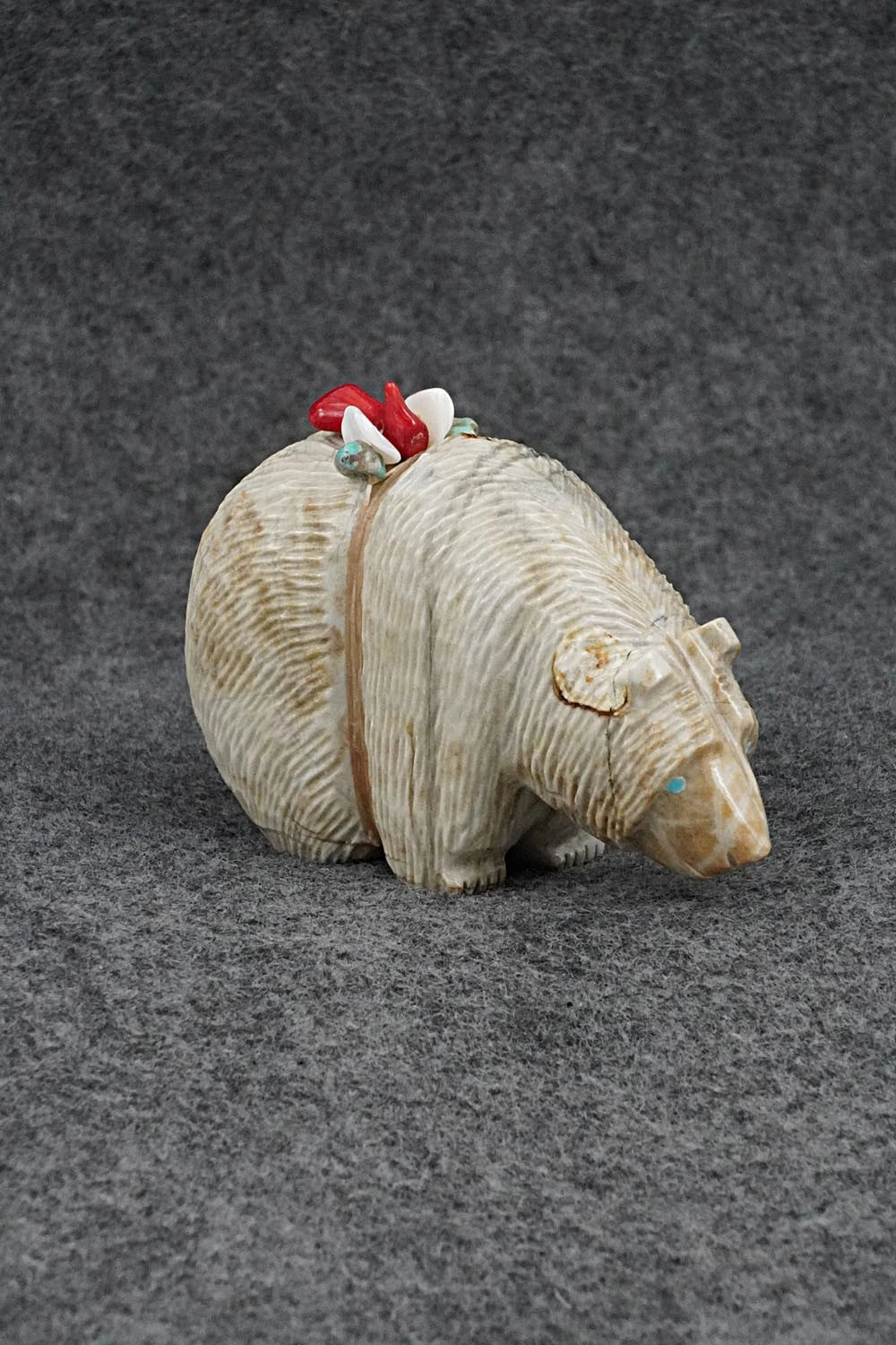 Bear Zuni Fetish Carving - Paulette & Farlan Quam