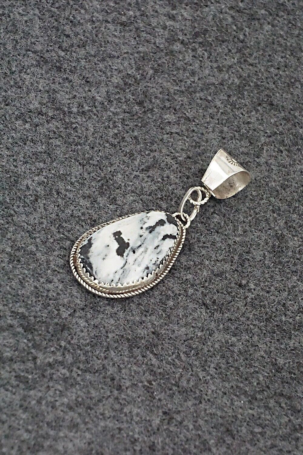 White Buffalo & Sterling Silver Pendant - Ernest Hawthorne