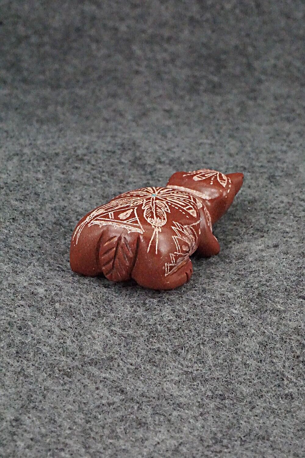 Badger Zuni Fetish Carving - Adrian Cachini