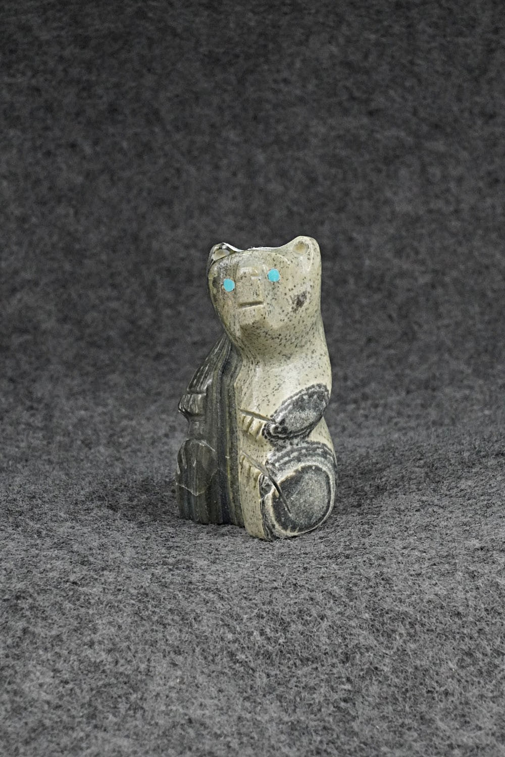 Bear Zuni Fetish Carving - David Chavez