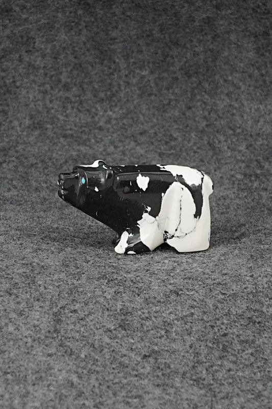 Bear Zuni Fetish Carving - David Chavez