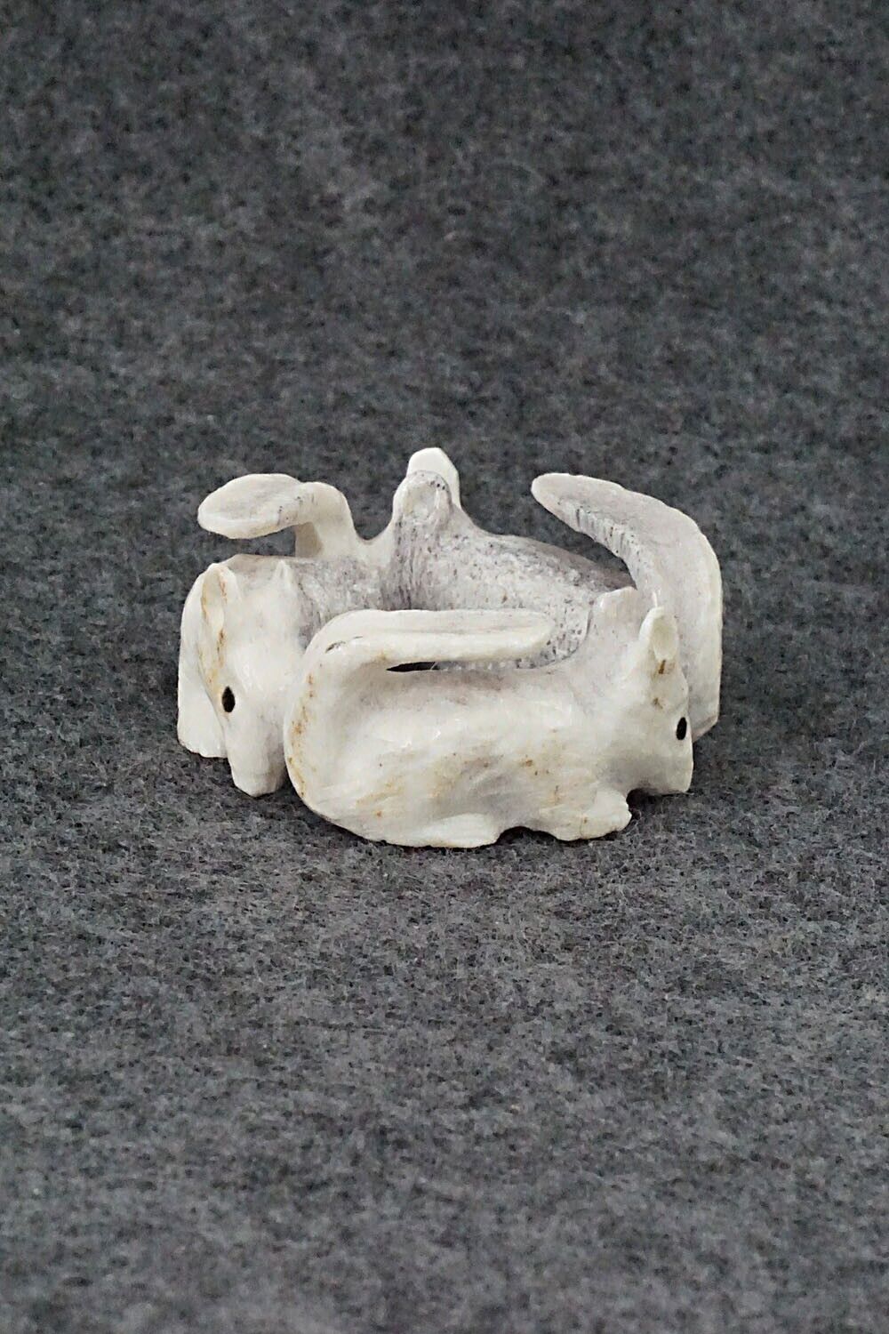 Squirrels Zuni Fetish Carving - Maxx Laate