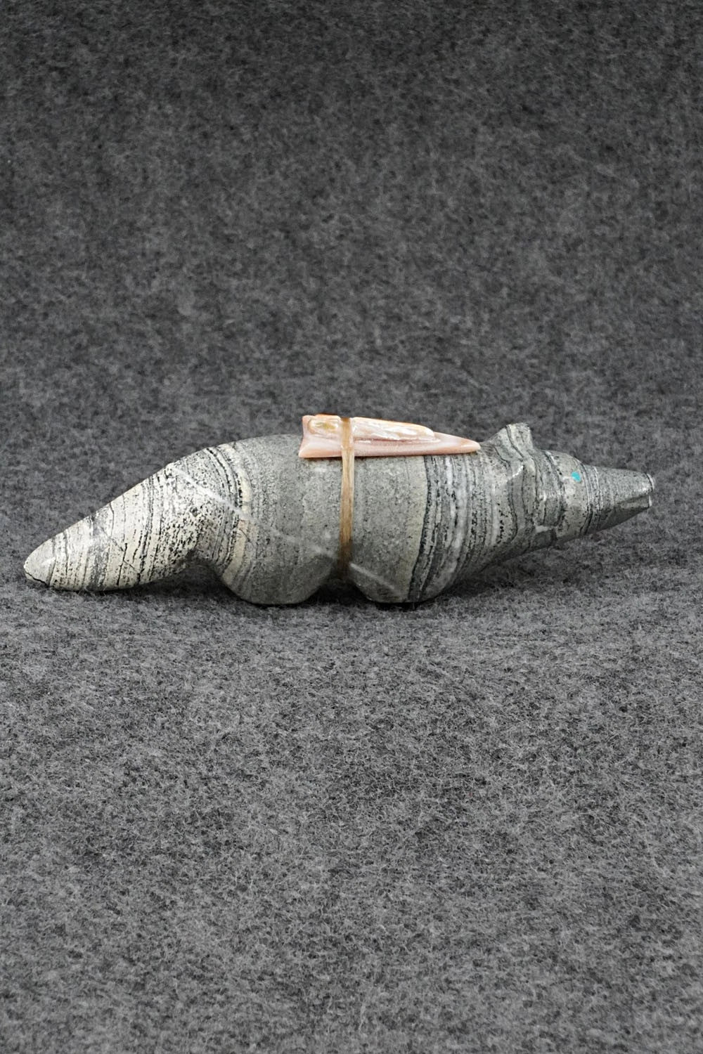 Fox Zuni Fetish Carving - Delvin Leekya
