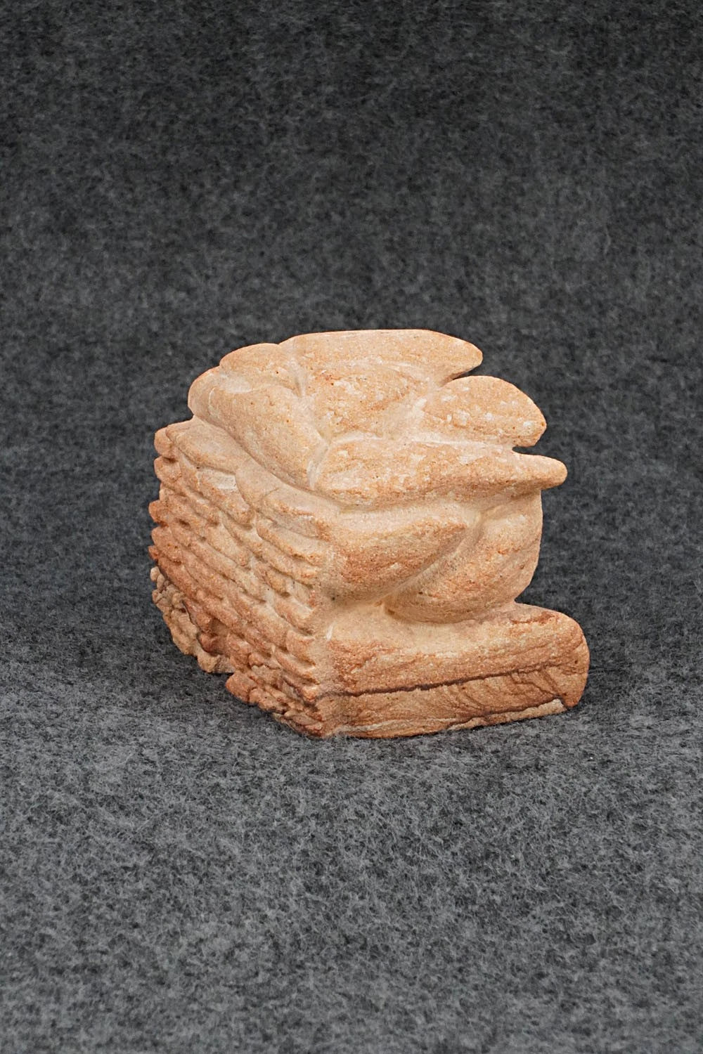 Pueblo Zuni Fetish Carving - Silvan Panteah