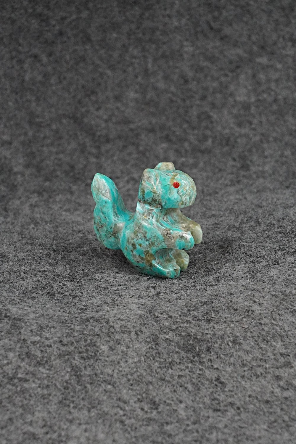 Squirrel Zuni Fetish Carving - Kenric Laiwakete