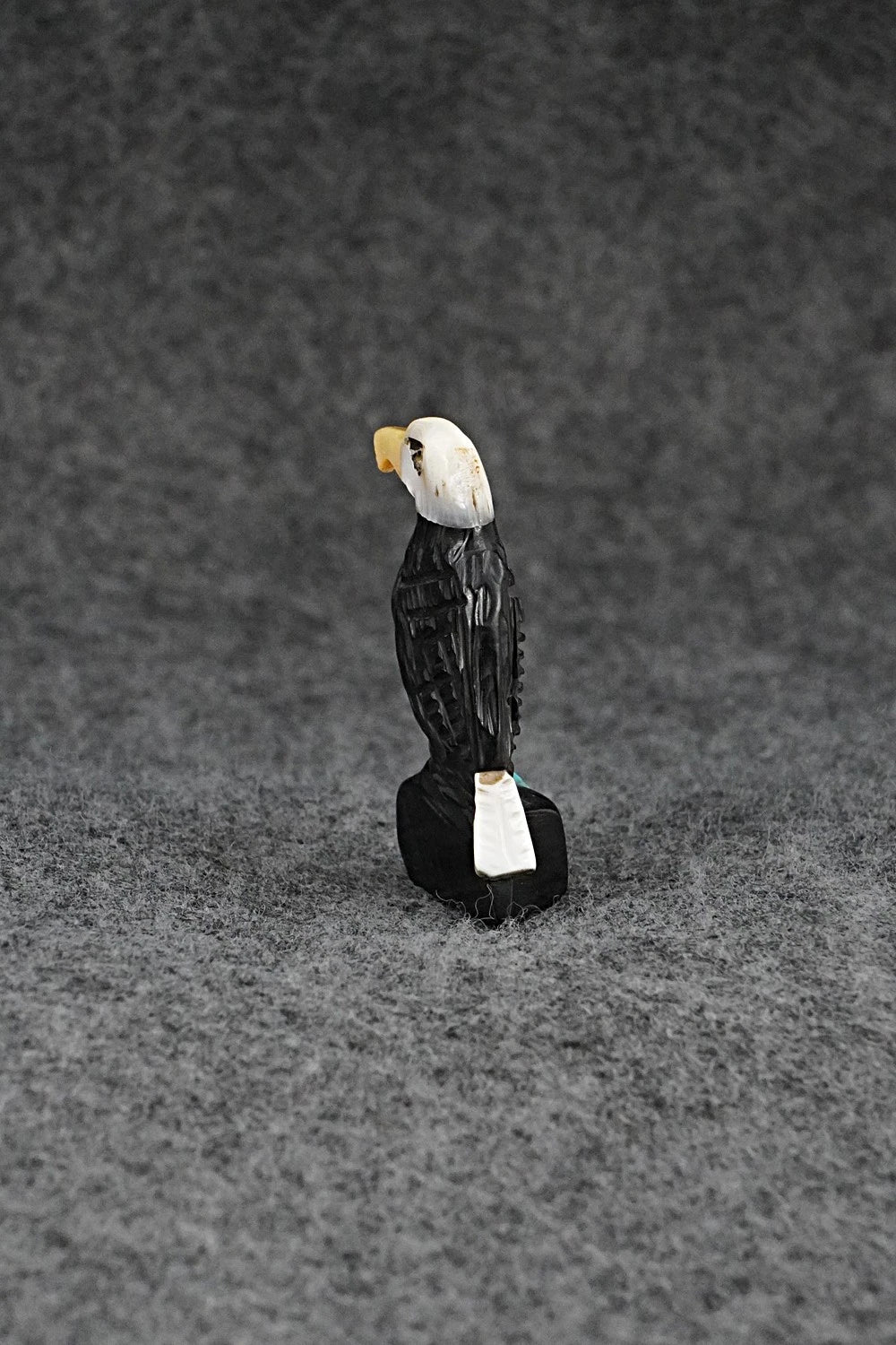 Bald Eagle Zuni Fetish Carving - Darrin Boone