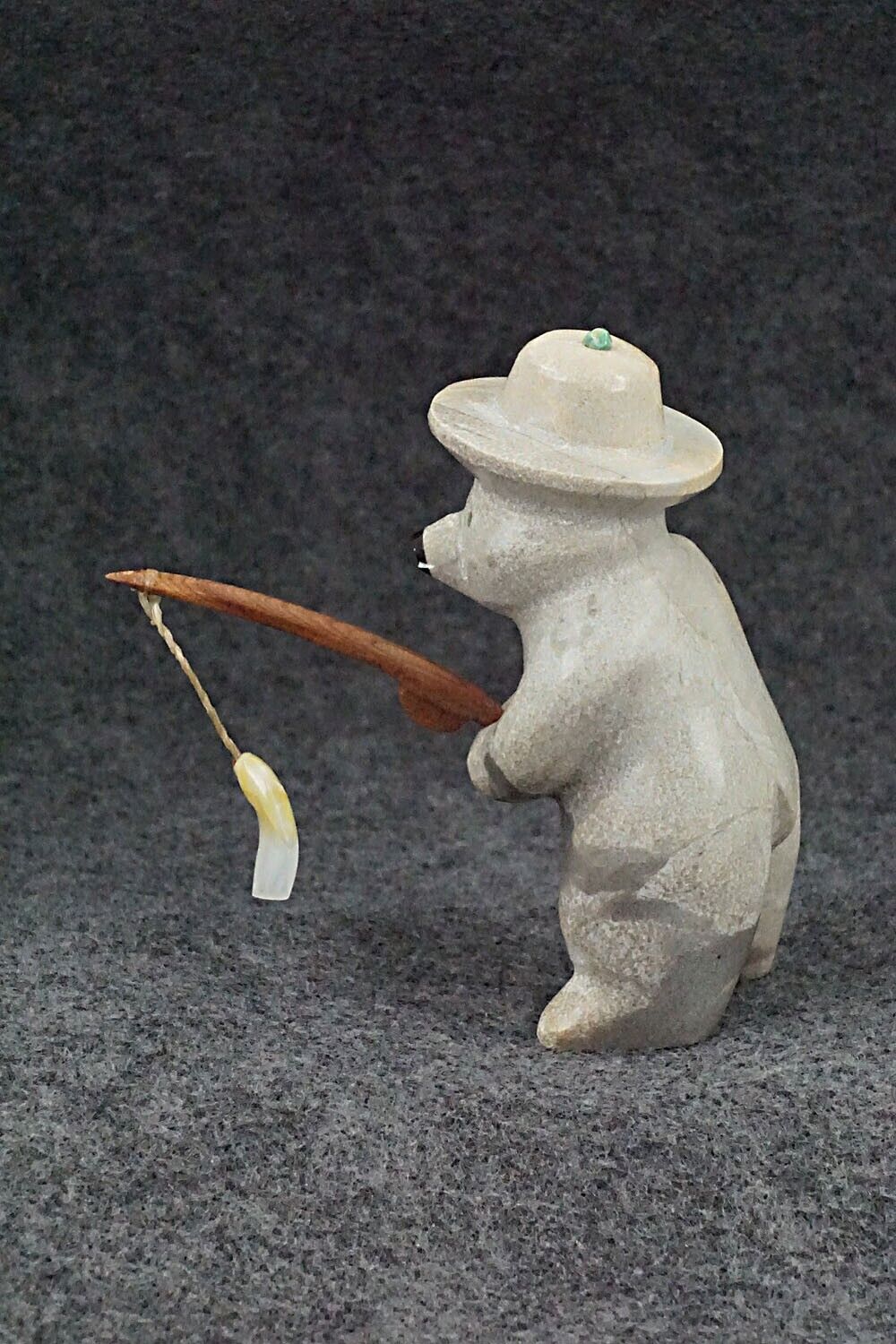 Bear with Fishing Pole Zuni Fetish Carving - Enrike Leekya