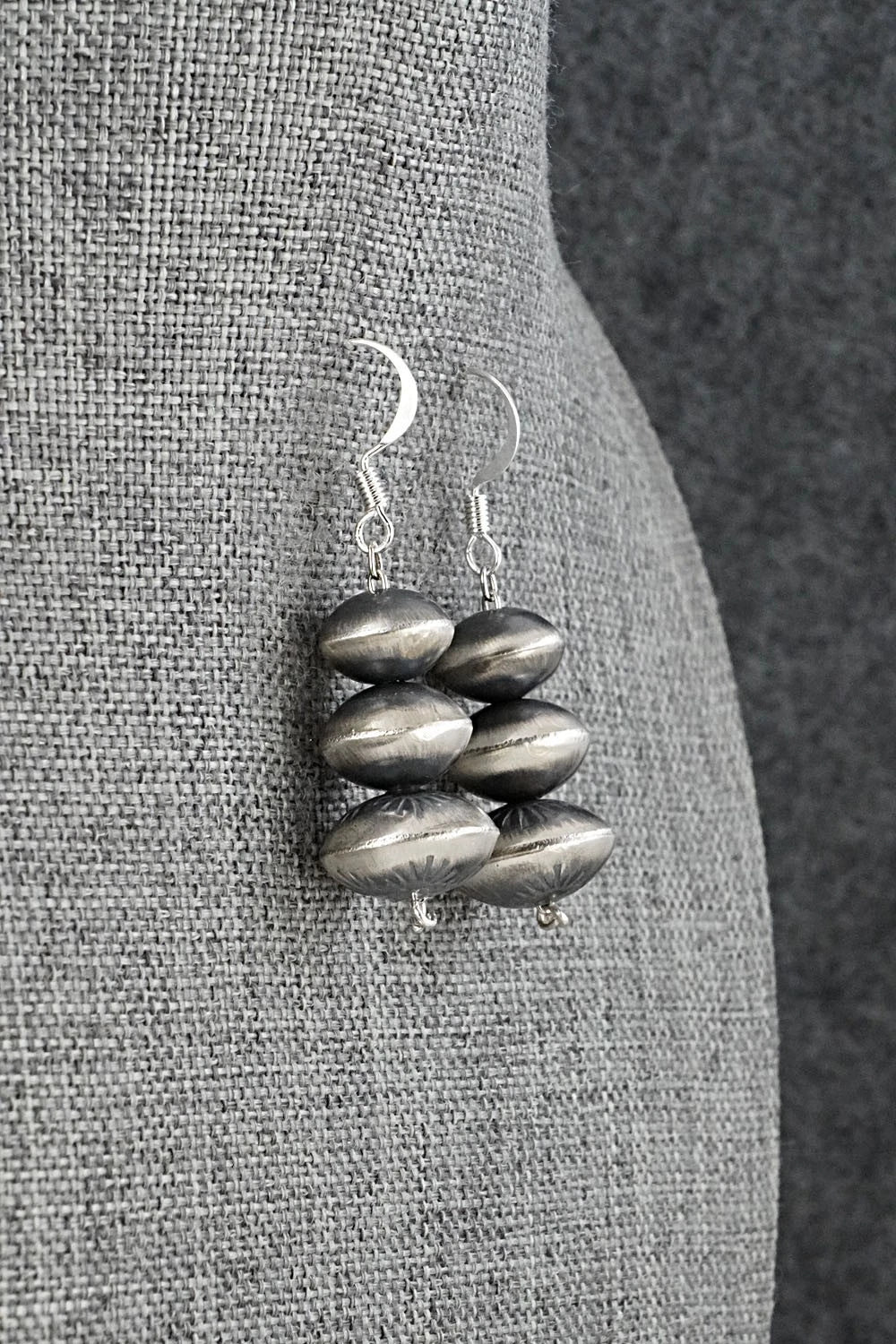 Sterling Silver Navajo Pearl Necklace & Earrings Set - Angeline Miller