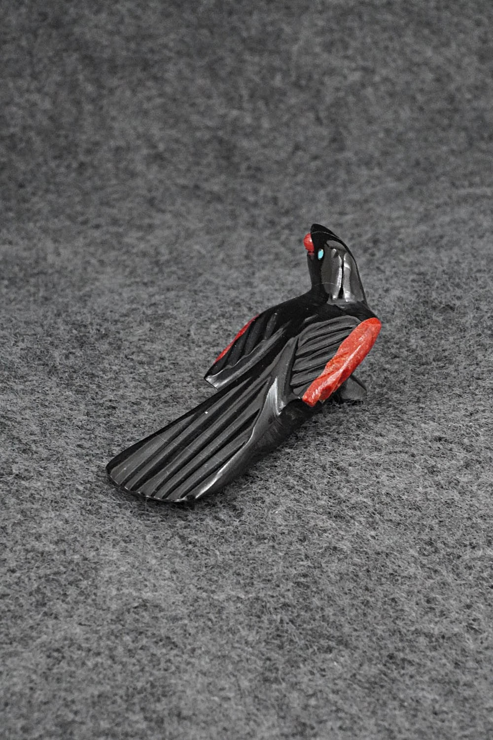 Crow Zuni Fetish Carving - Calvert Bowanie
