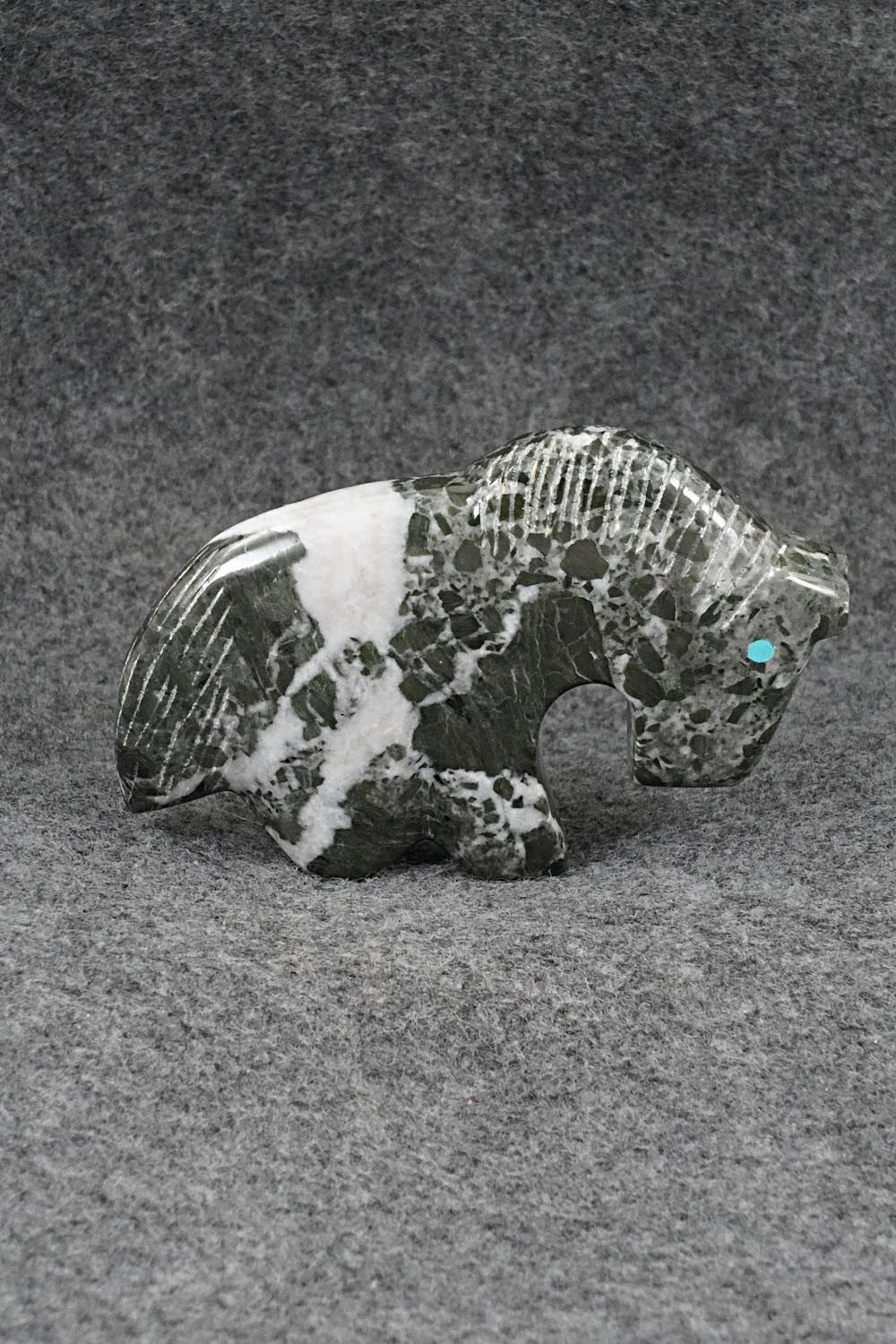 Horse Zuni Fetish Carving - Kenric Laiwakete