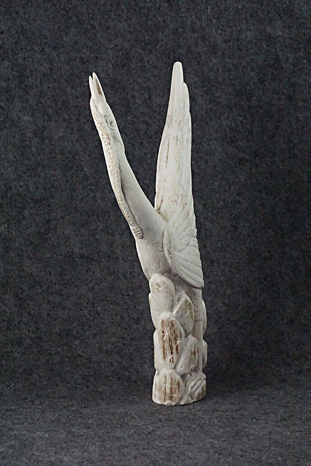 Roadrunner Zuni Fetish Carving - Maxx Laate