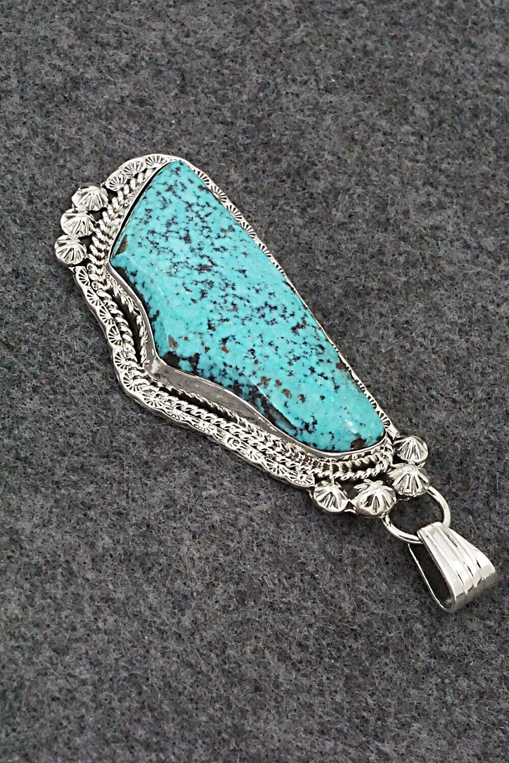 Turquoise & Sterling Silver Pendant - Rita Largo