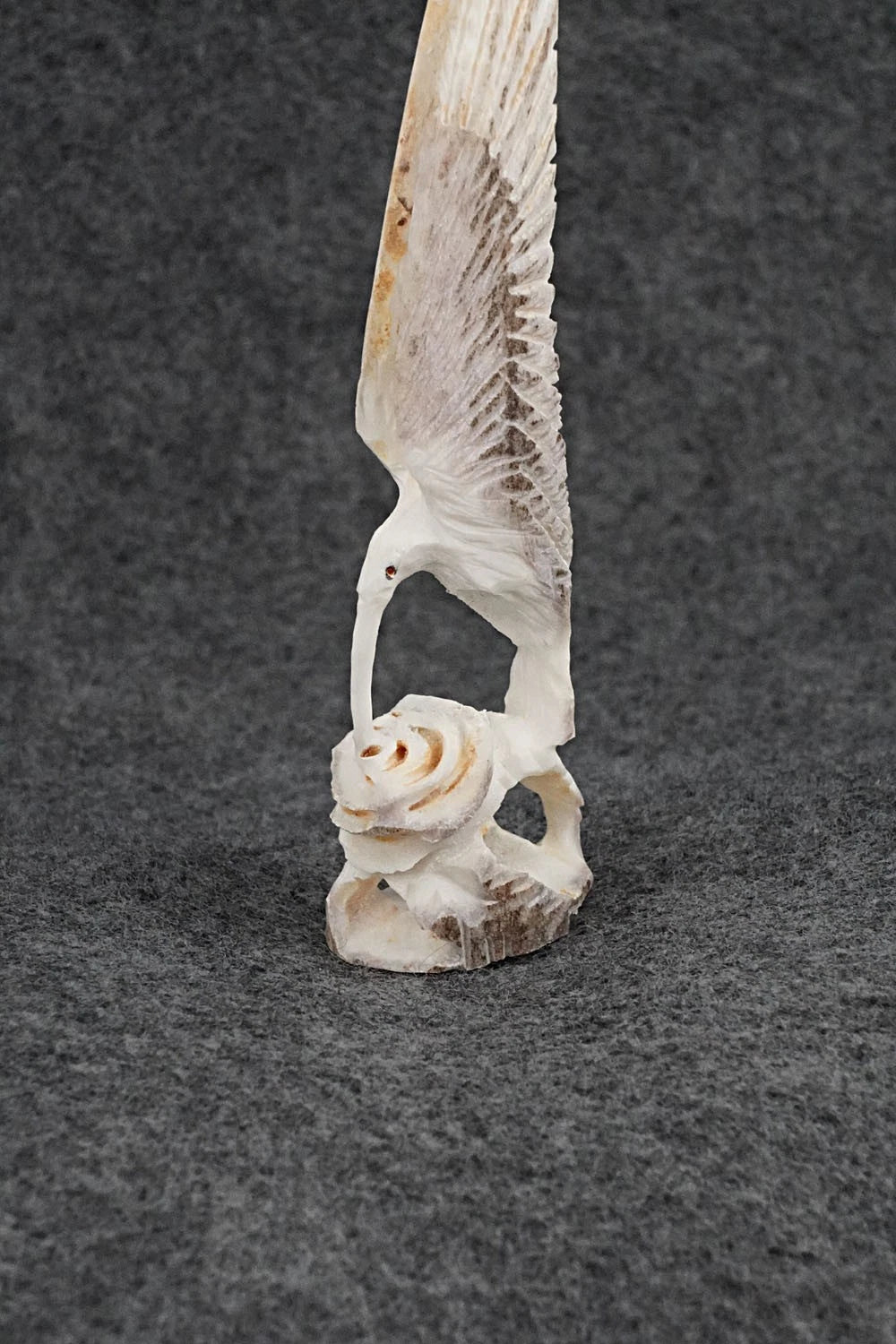 Hummingbird Zuni Fetish Carving - Lewis Malie