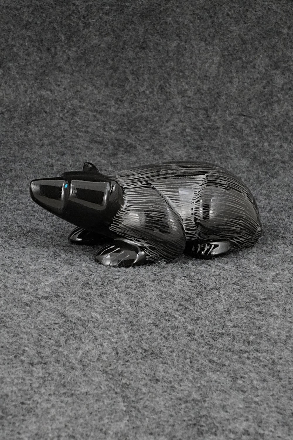 Badger Zuni Fetish Carving - Nelson Yatsattie
