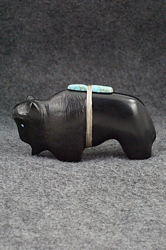 Buffalo Zuni Fetish Carving - Herbert Halate