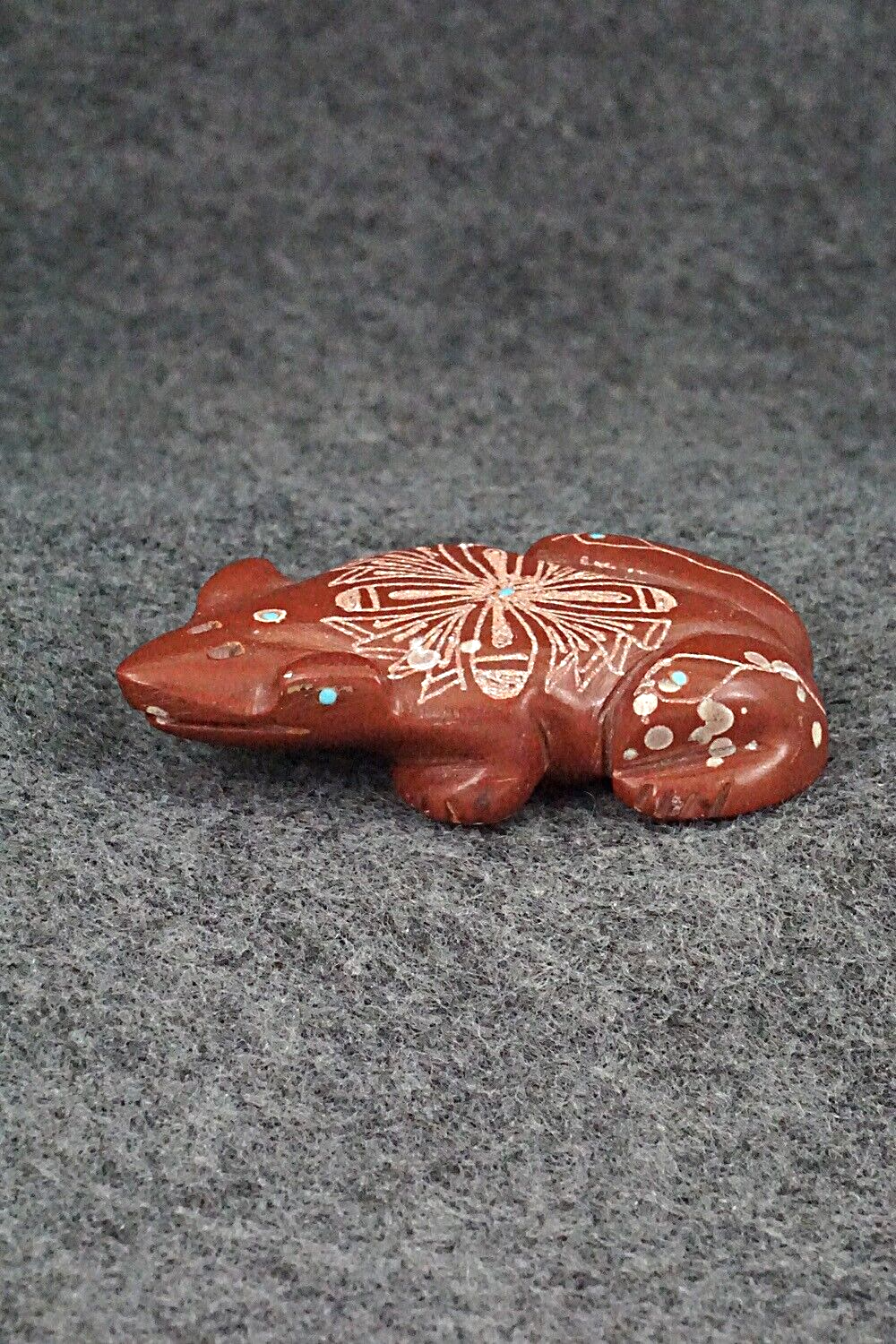 Frog Zuni Fetish Carving - Adrian Cachini