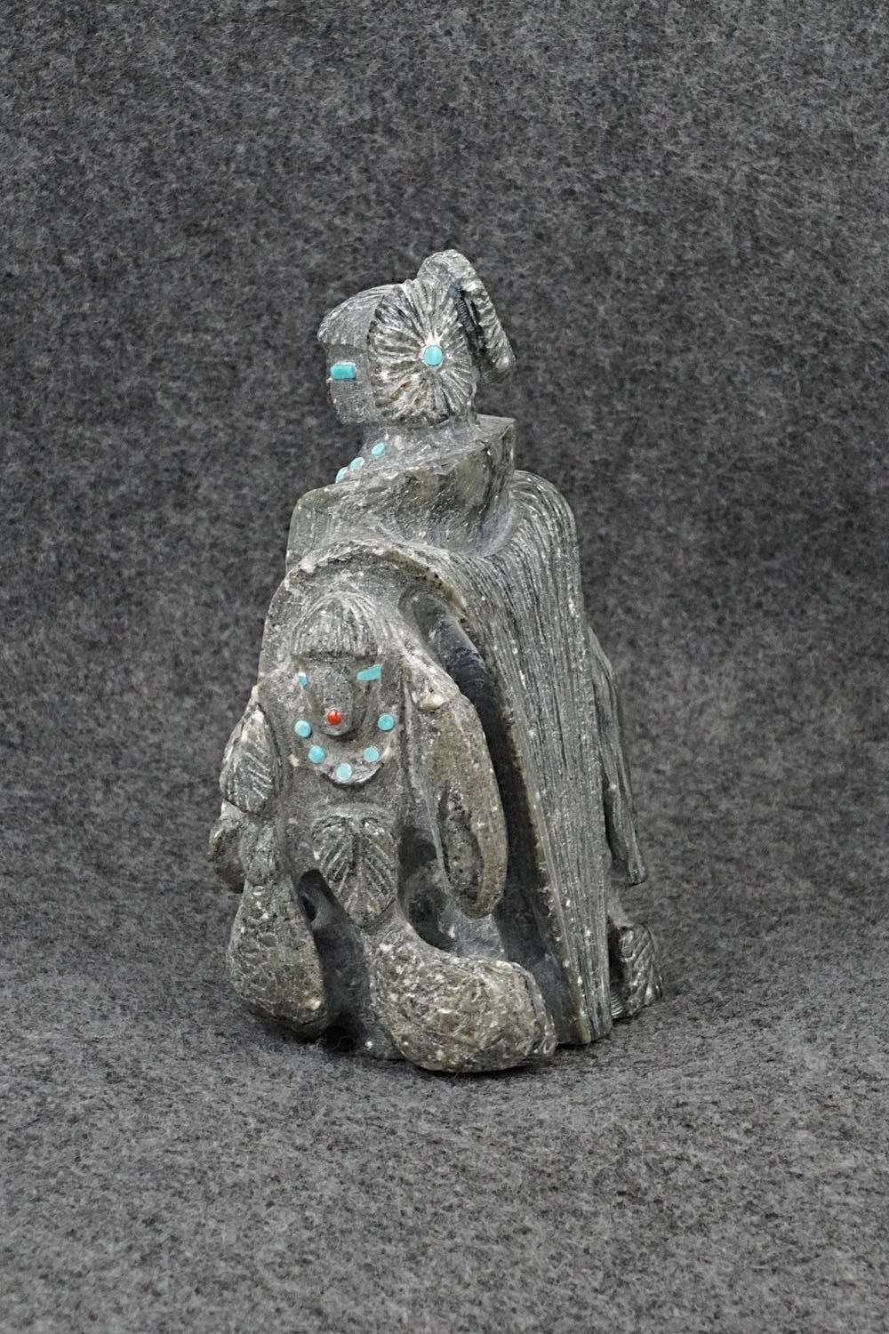 Corn Maiden Zuni Fetish Carving - Derrick Kaamasee