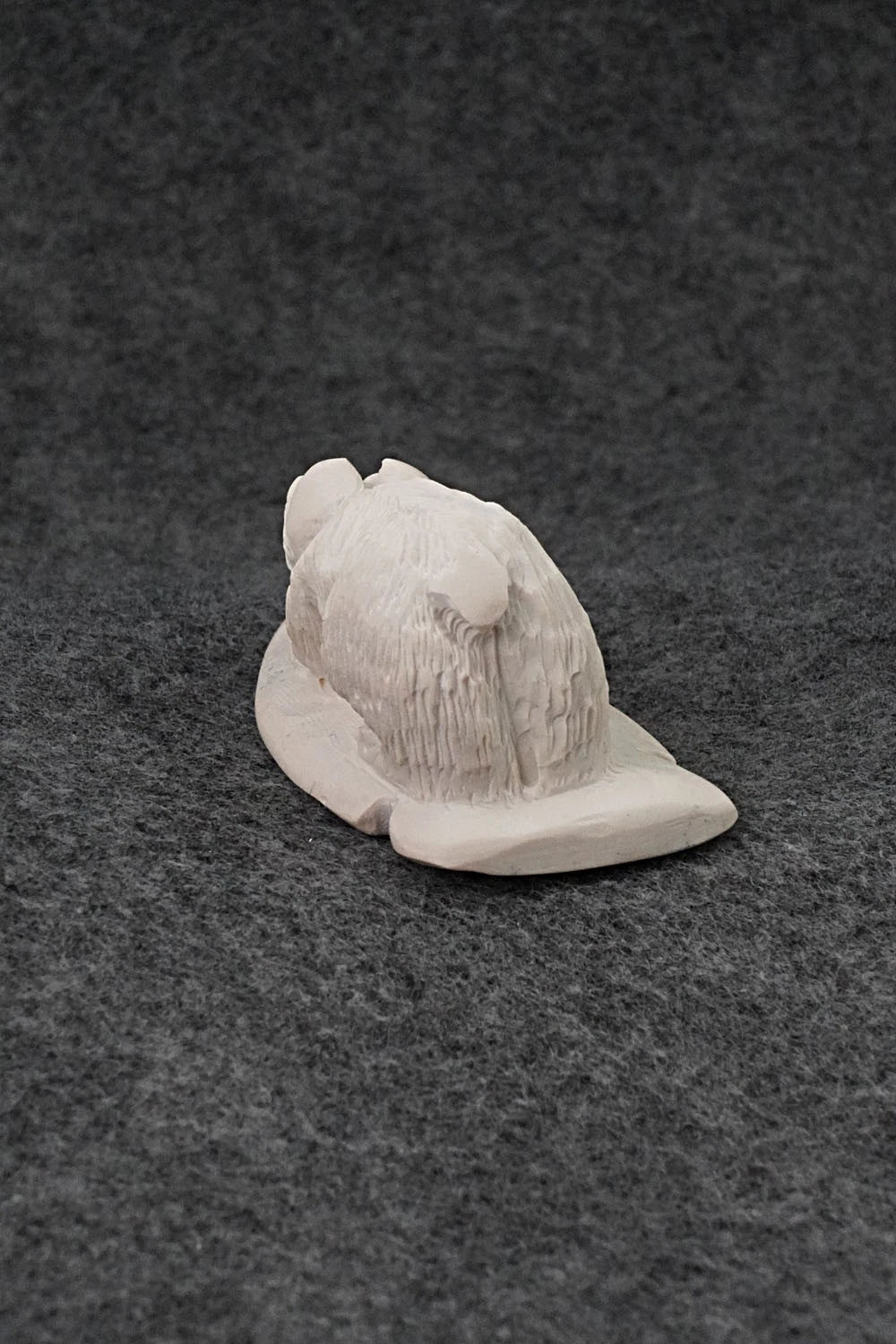 Bear Zuni Fetish Carving - Patrick Lincoln