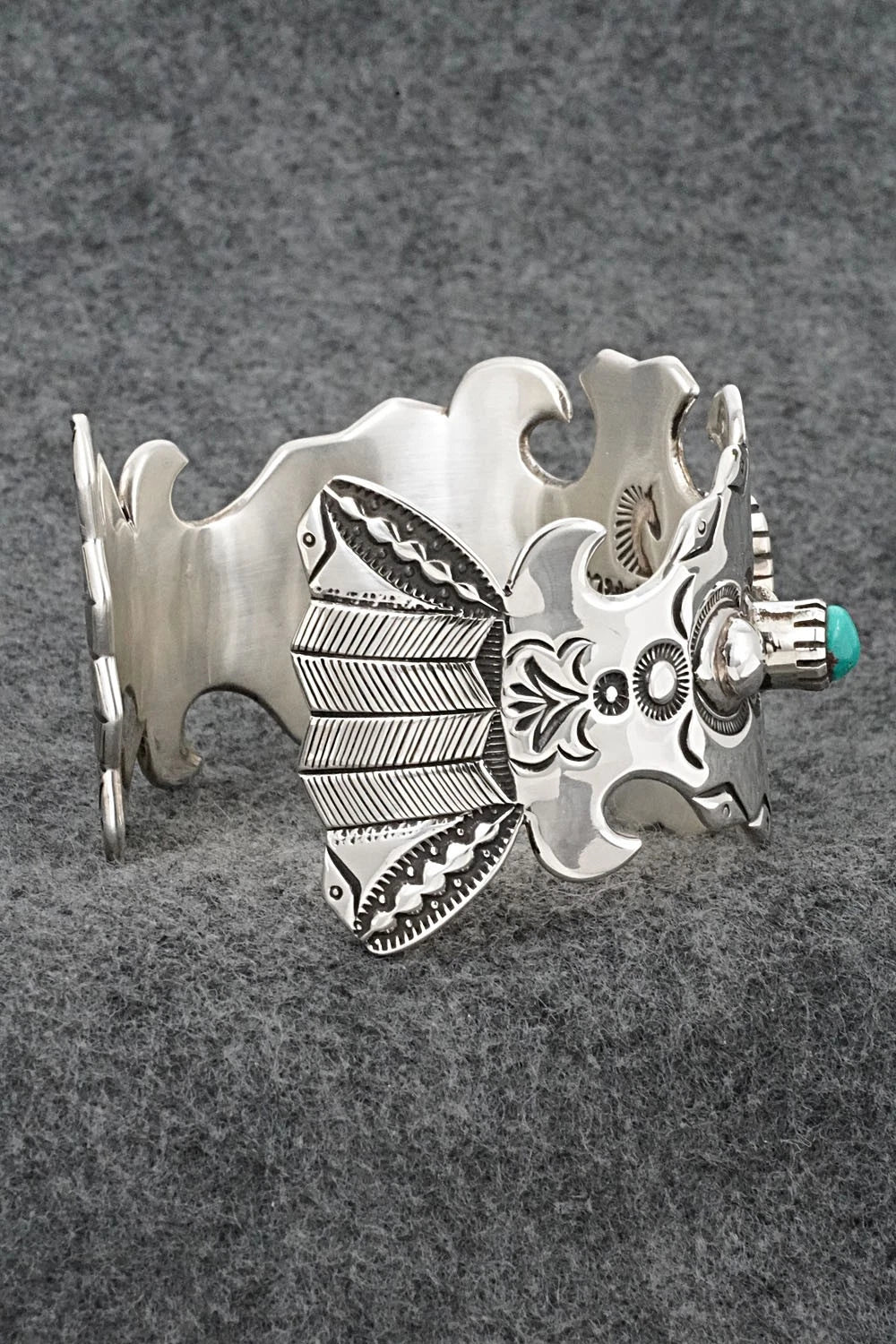 Turquoise & Sterling Silver Bracelet - Roland Dixson