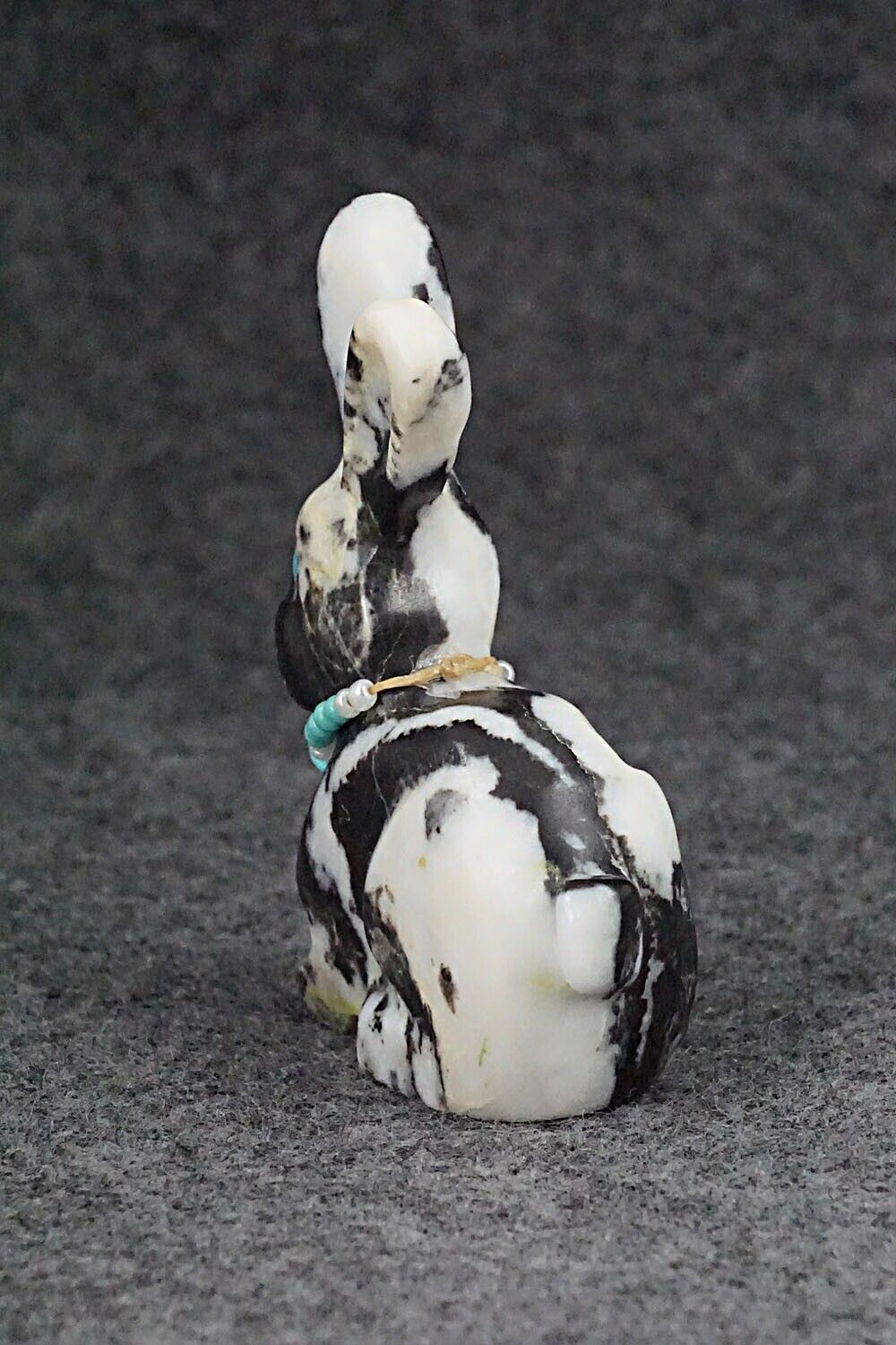 Jack Rabbit Zuni Fetish Carving - Andres Lementino