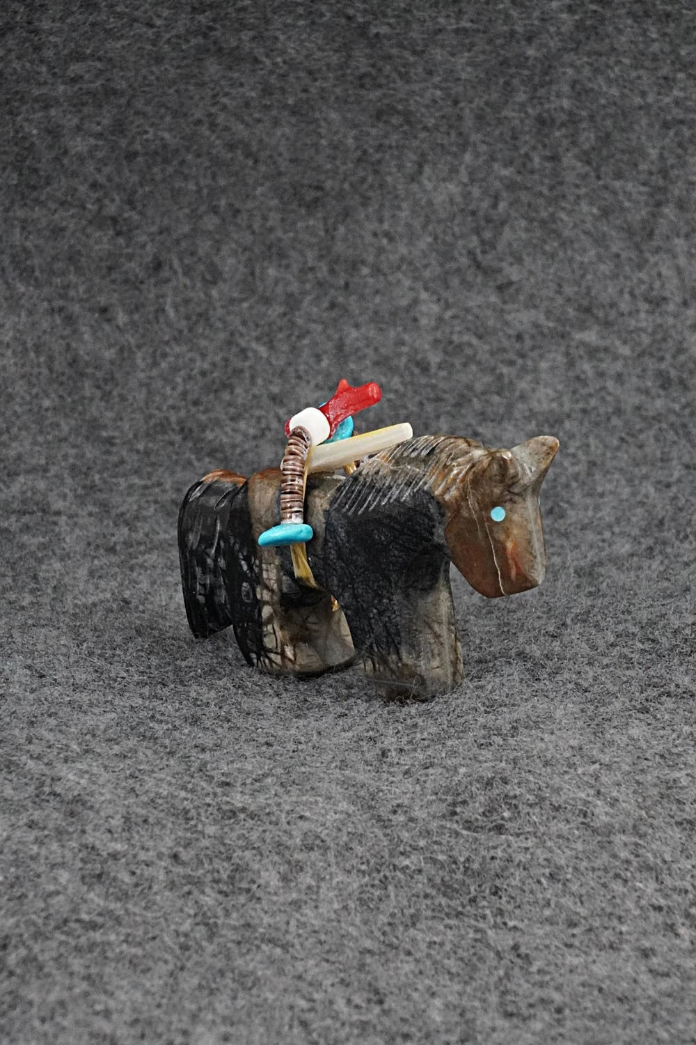 Horse Zuni Fetish Carving - Rodney Laiwakete