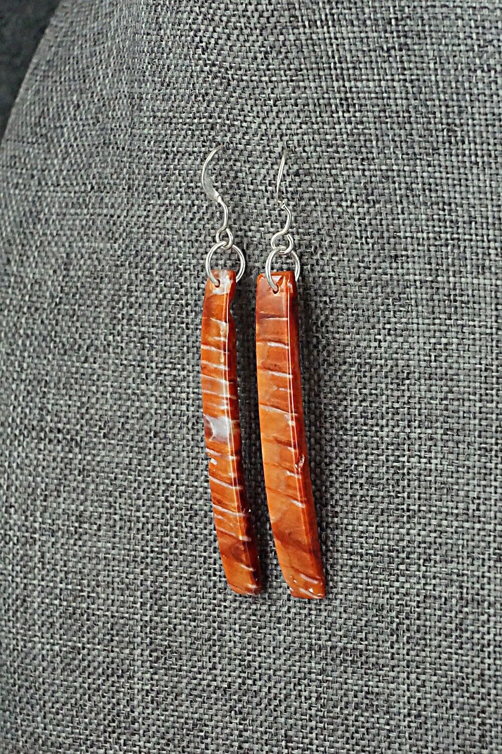 Spiny Oyster & Sterling Silver Earrings - Jesus Espino