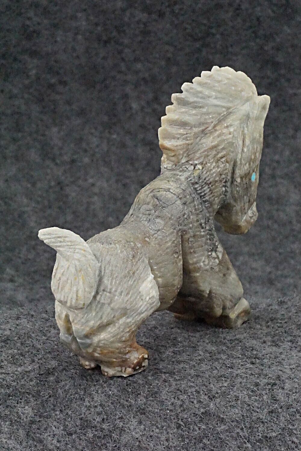 Horse Zuni Fetish Carving - Tony Mackel