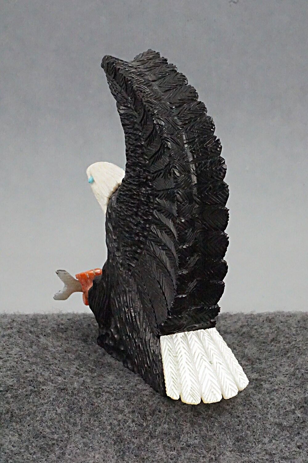 Bald Eagle w/Fish Zuni Fetish Carving - Mike Tucson