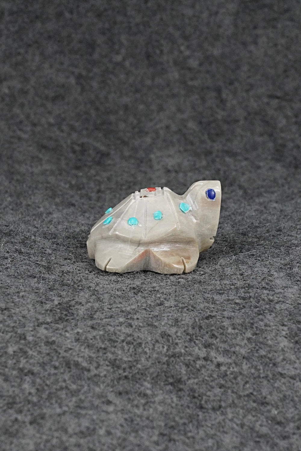 Turtle Zuni Fetish Carving - Carl Etsate