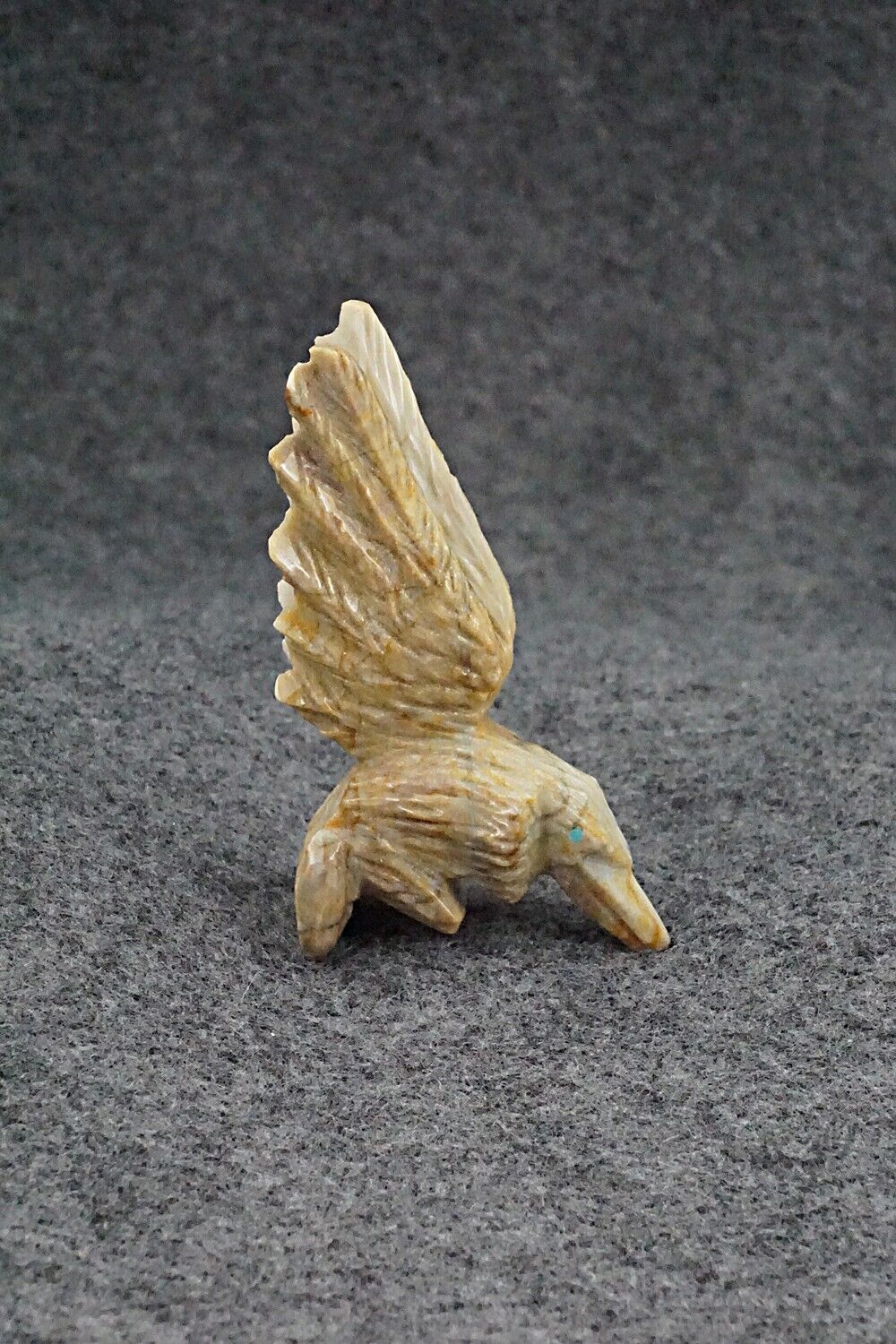 Hummingbird Zuni Fetish Carving - Tony Mackel