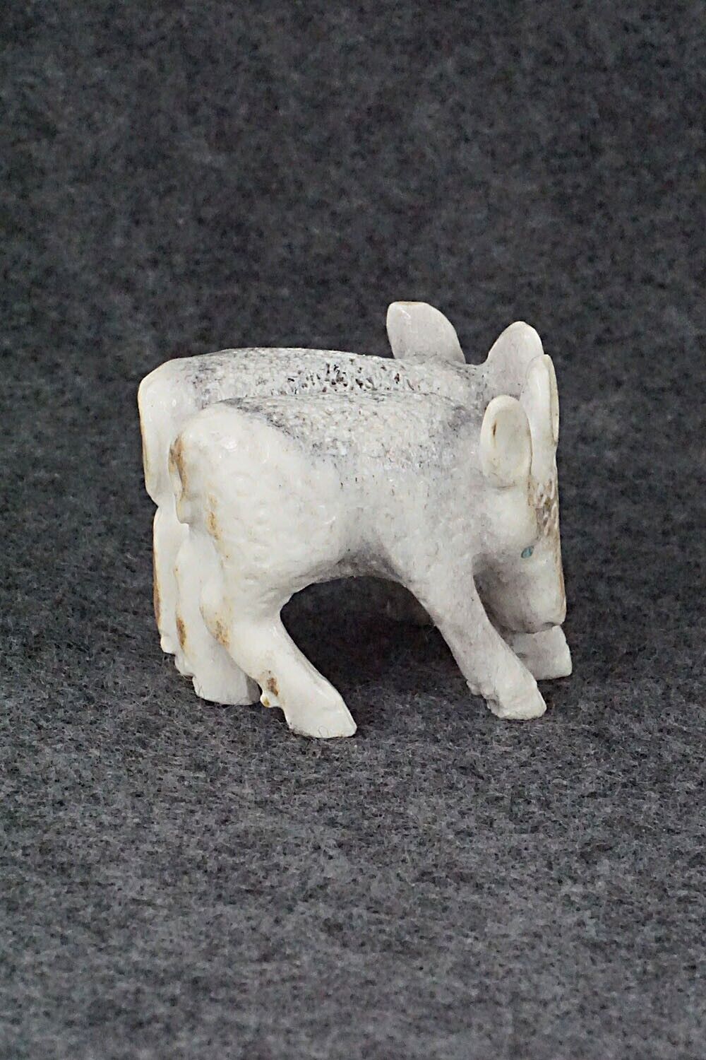 Deer Fawns Zuni Fetish Carving - Maxx Laate