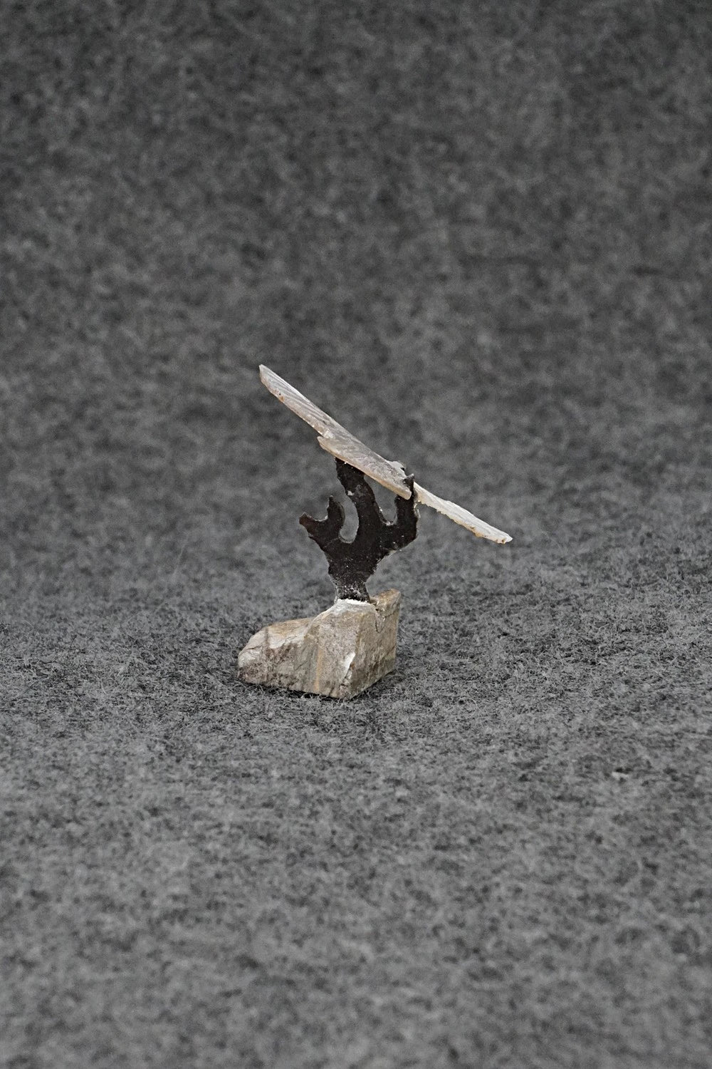 Eagle Zuni Fetish Carving - Ruben Najera
