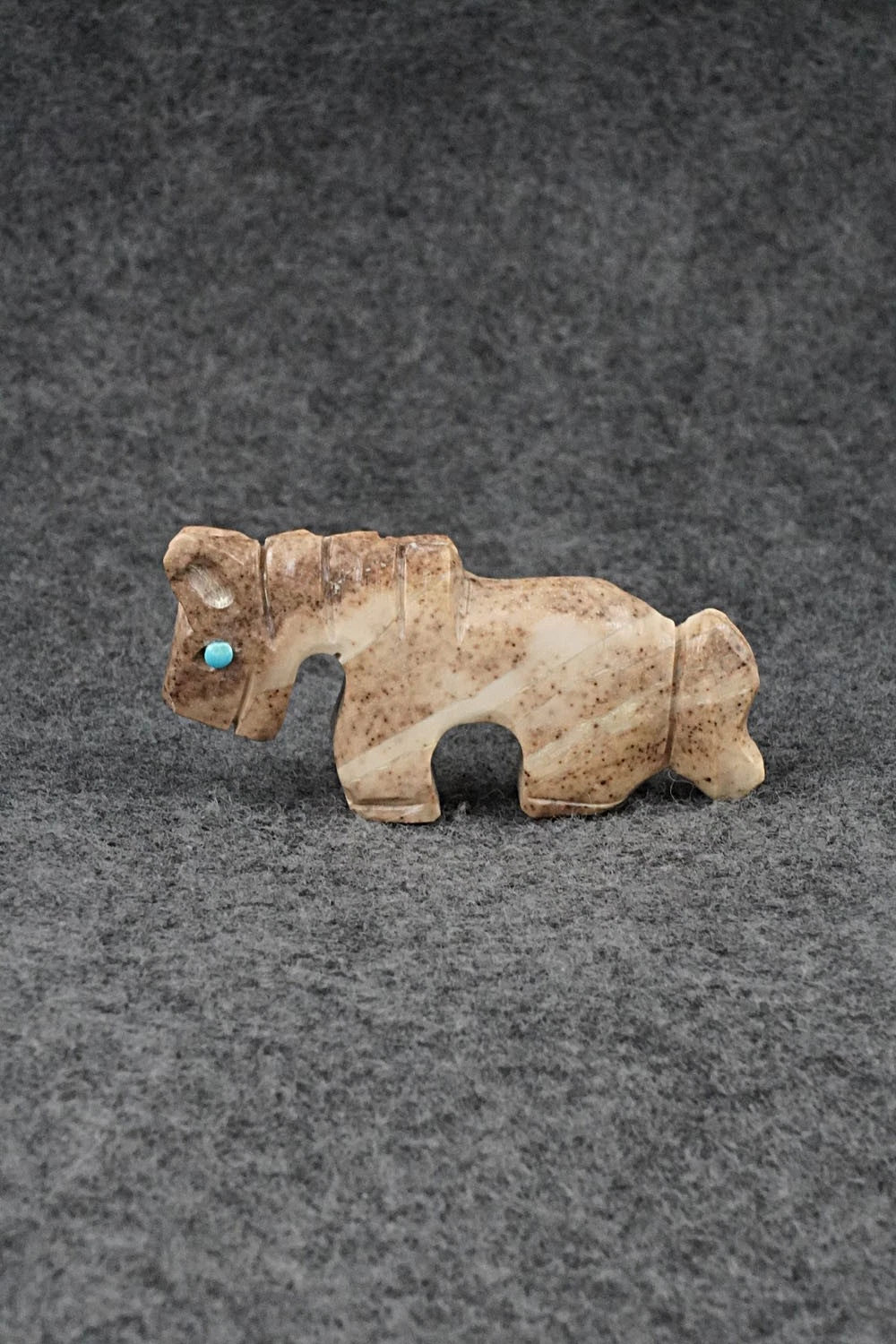 Horse Zuni Fetish Carving - Dannette Laate