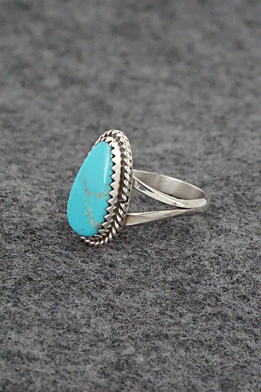 Turquoise & Sterling Silver Ring - Robert Martinez - Size 7