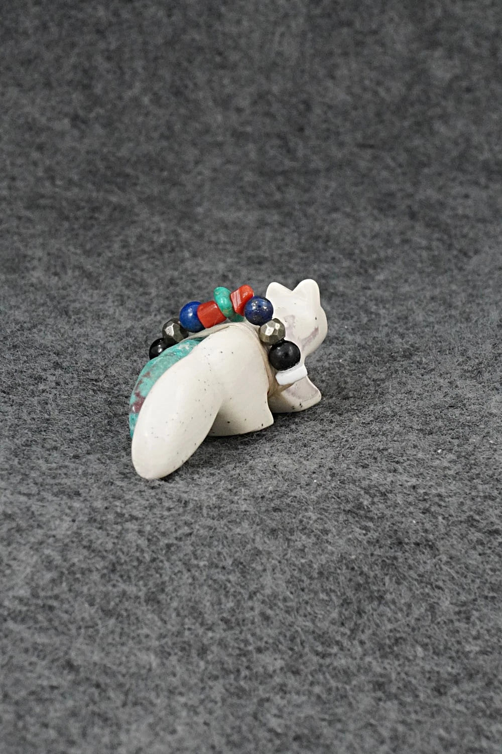 Wolf Zuni Fetish Carving - Cheryl Beyuka