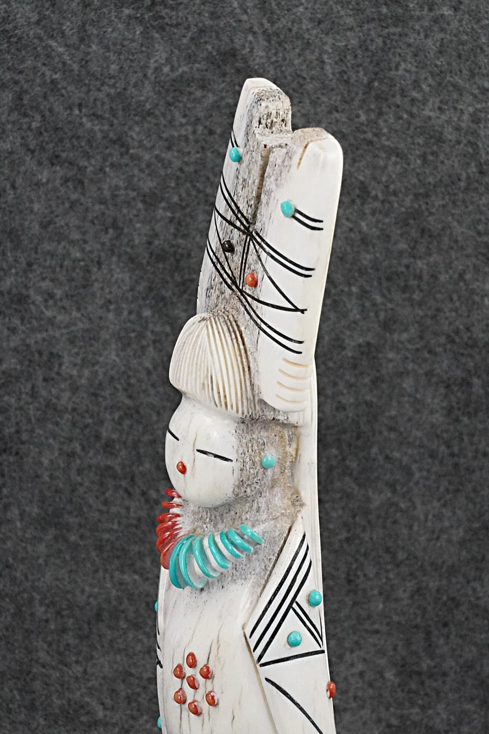 Corn Maiden Zuni Fetish Carving - Claudia Peina
