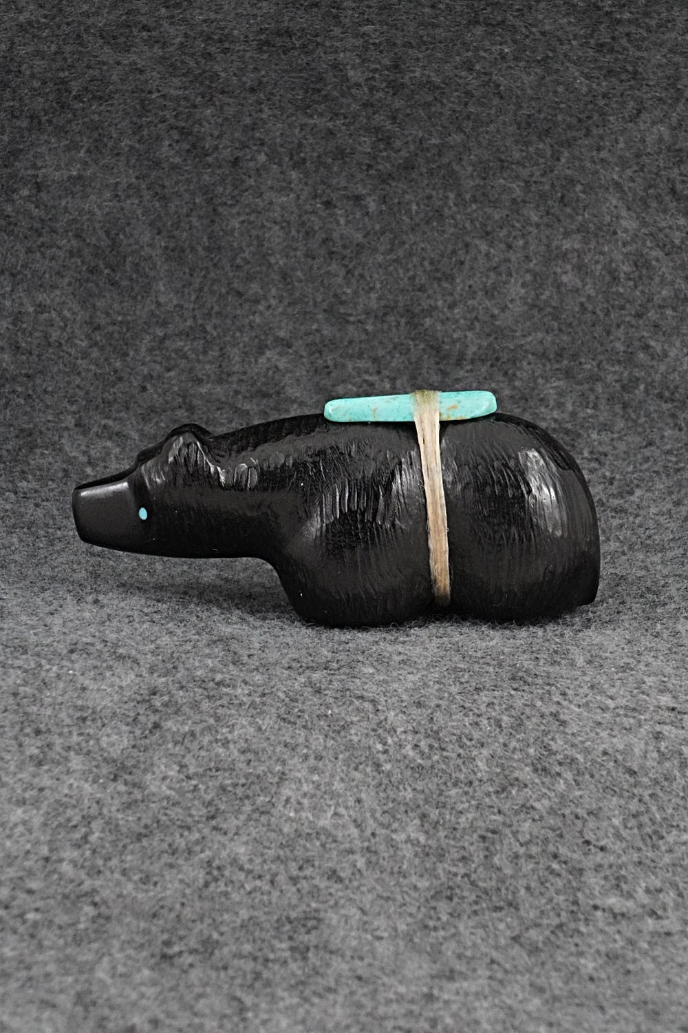 Bear Zuni Fetish Carving - Herb Halate