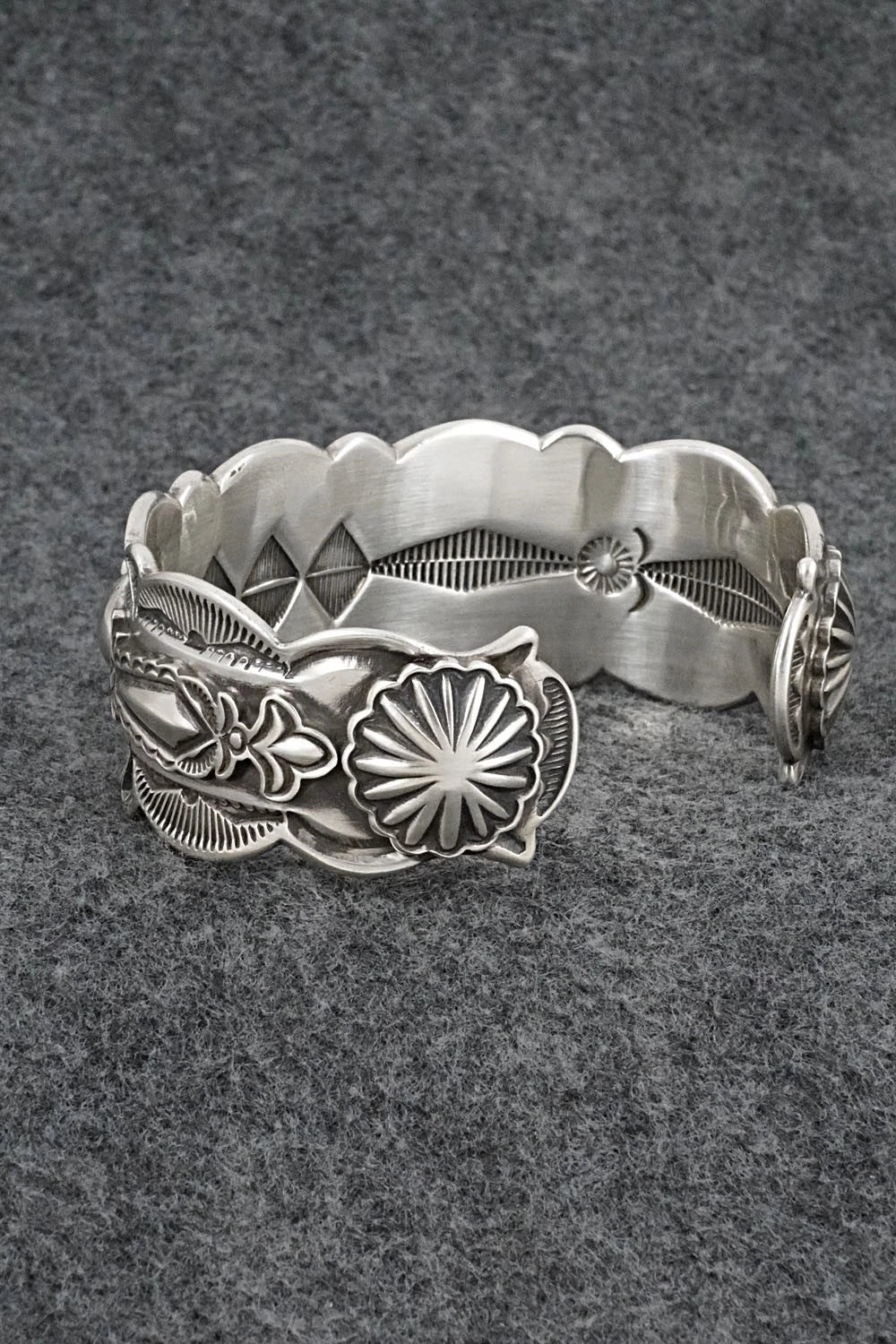 Turquoise & Sterling Silver Bracelet - Roland Dixson