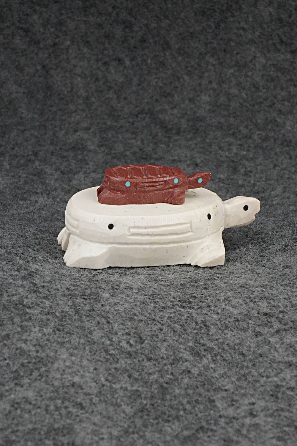 Turtle Zuni Fetish Carving - Jesus Espino