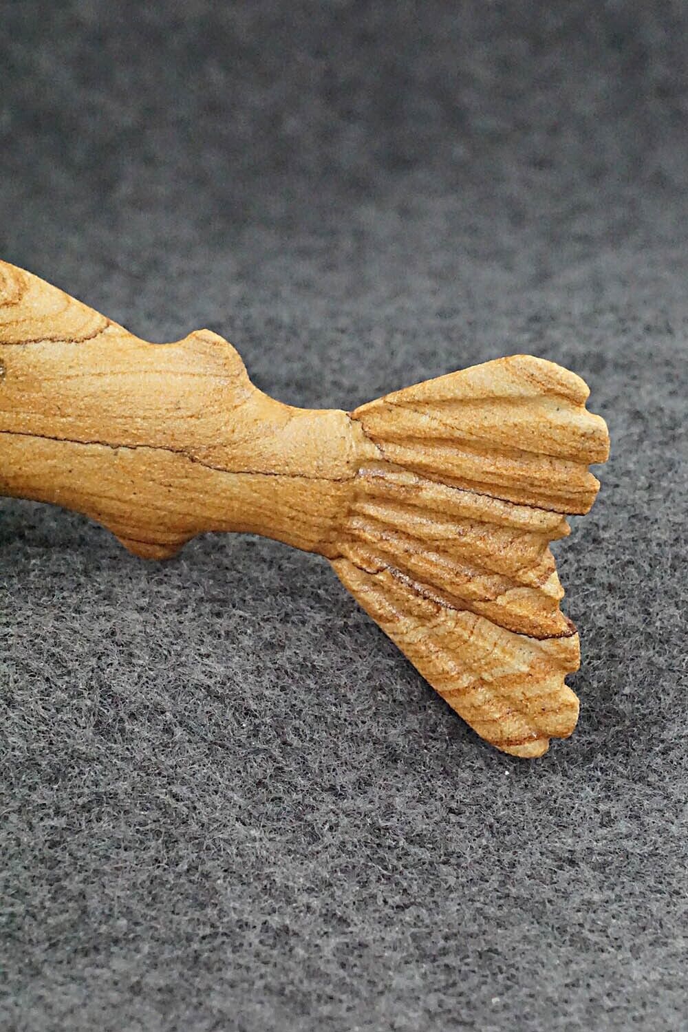 Trout Zuni Fetish Carving - Albert Eustace Sr.
