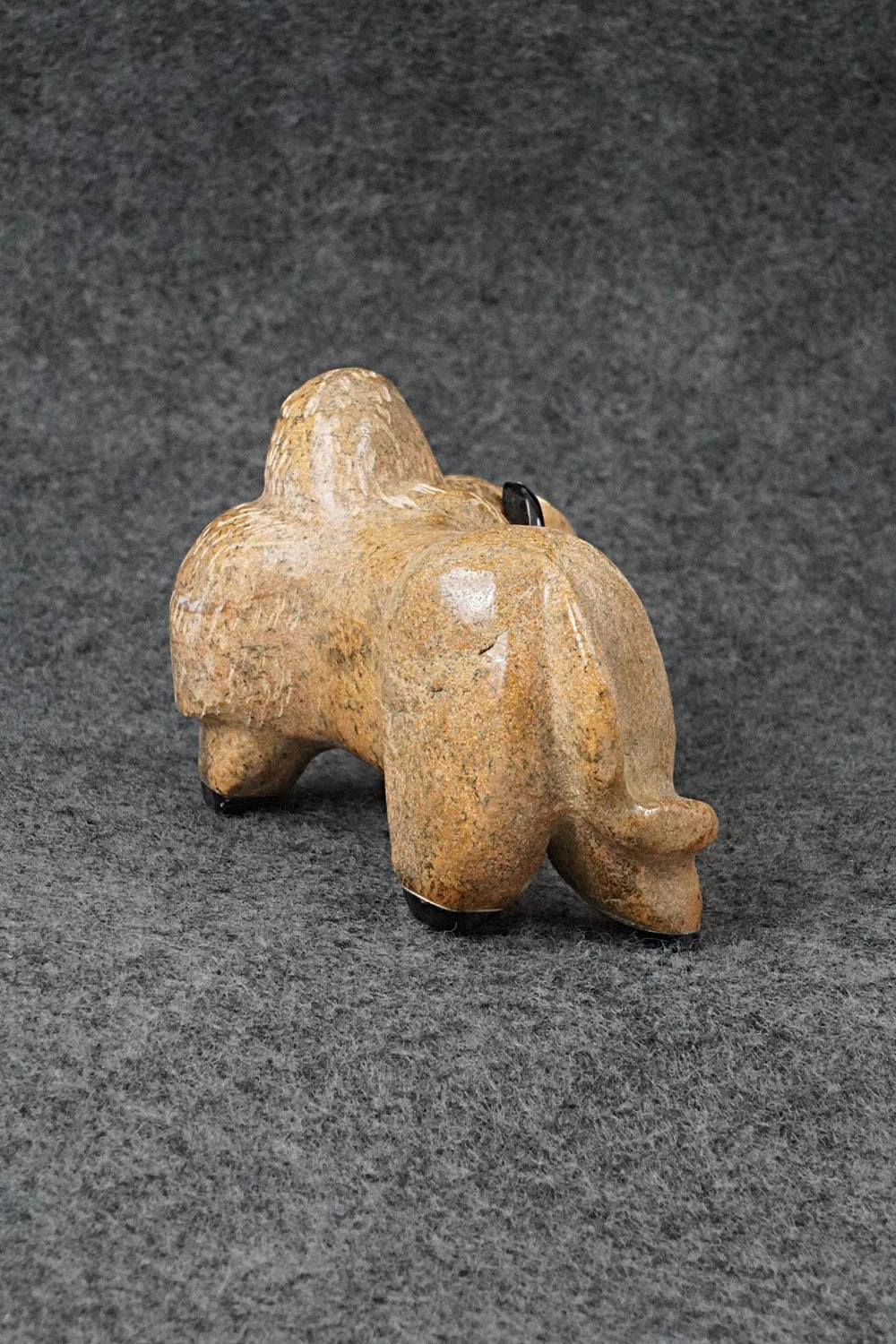 Buffalo Zuni Fetish Carving - Freddie Leekya