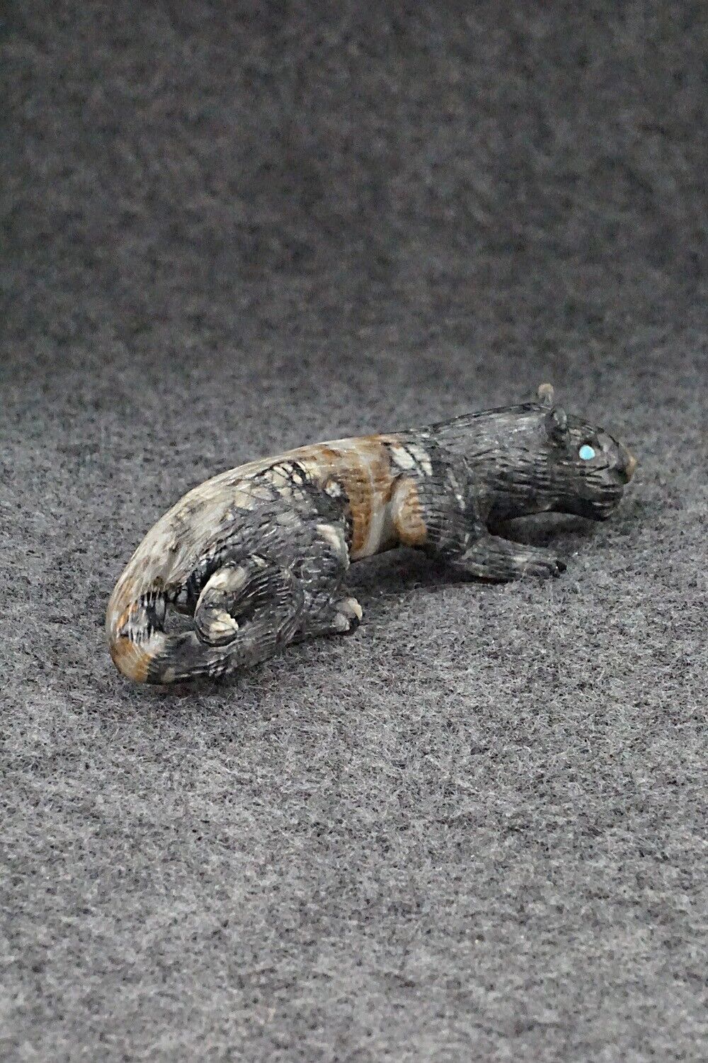 Mountain Lion Zuni Fetish Carving - Lance Cheama