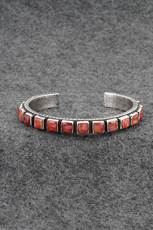 Spiny Oyster & Sterling Silver Bracelet - Ernest Rangel