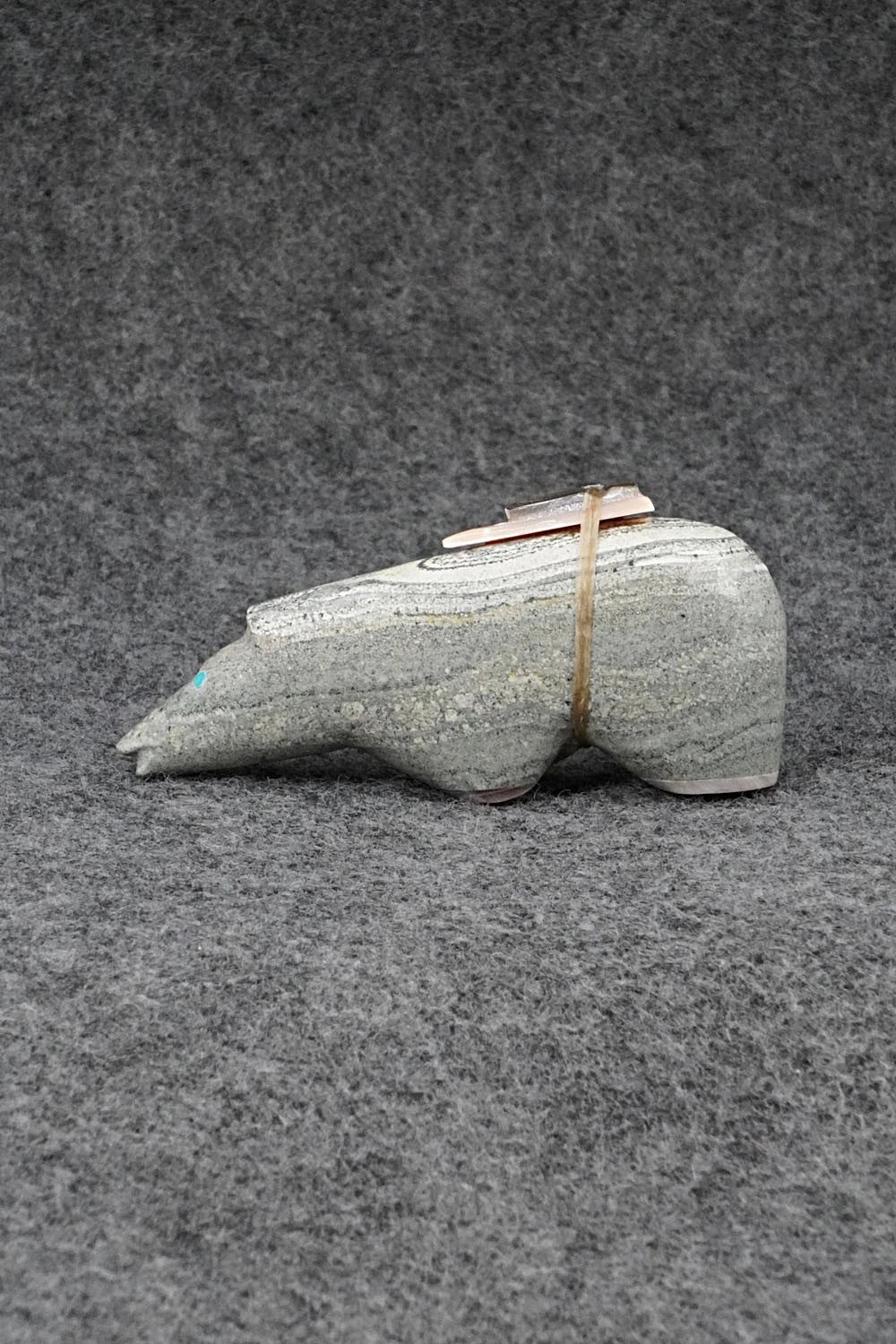 Bear Zuni Fetish Carving - Delvin Leekya
