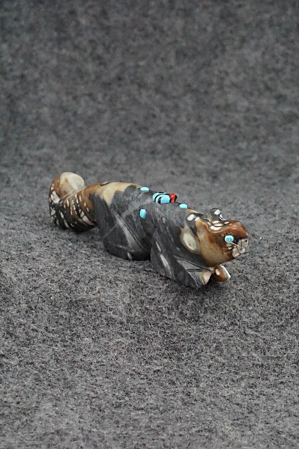 Mountain Lion Zuni Fetish Carving - Danette Laate